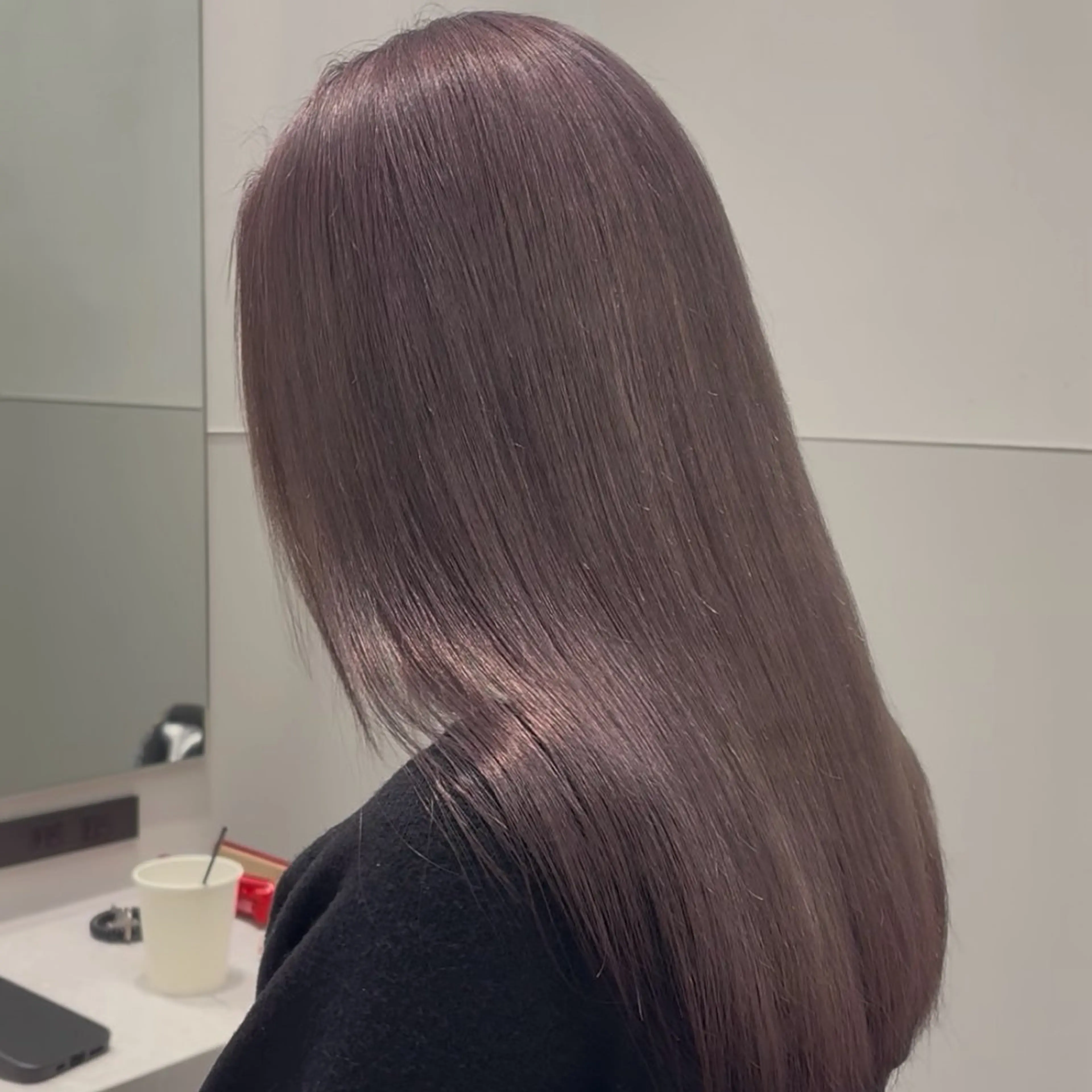 ミディアム カラー ヘアカラー サロウィン(SALOWIN)原宿iori店所属・れい🫧 ハイトーン特化のヘアスタイル