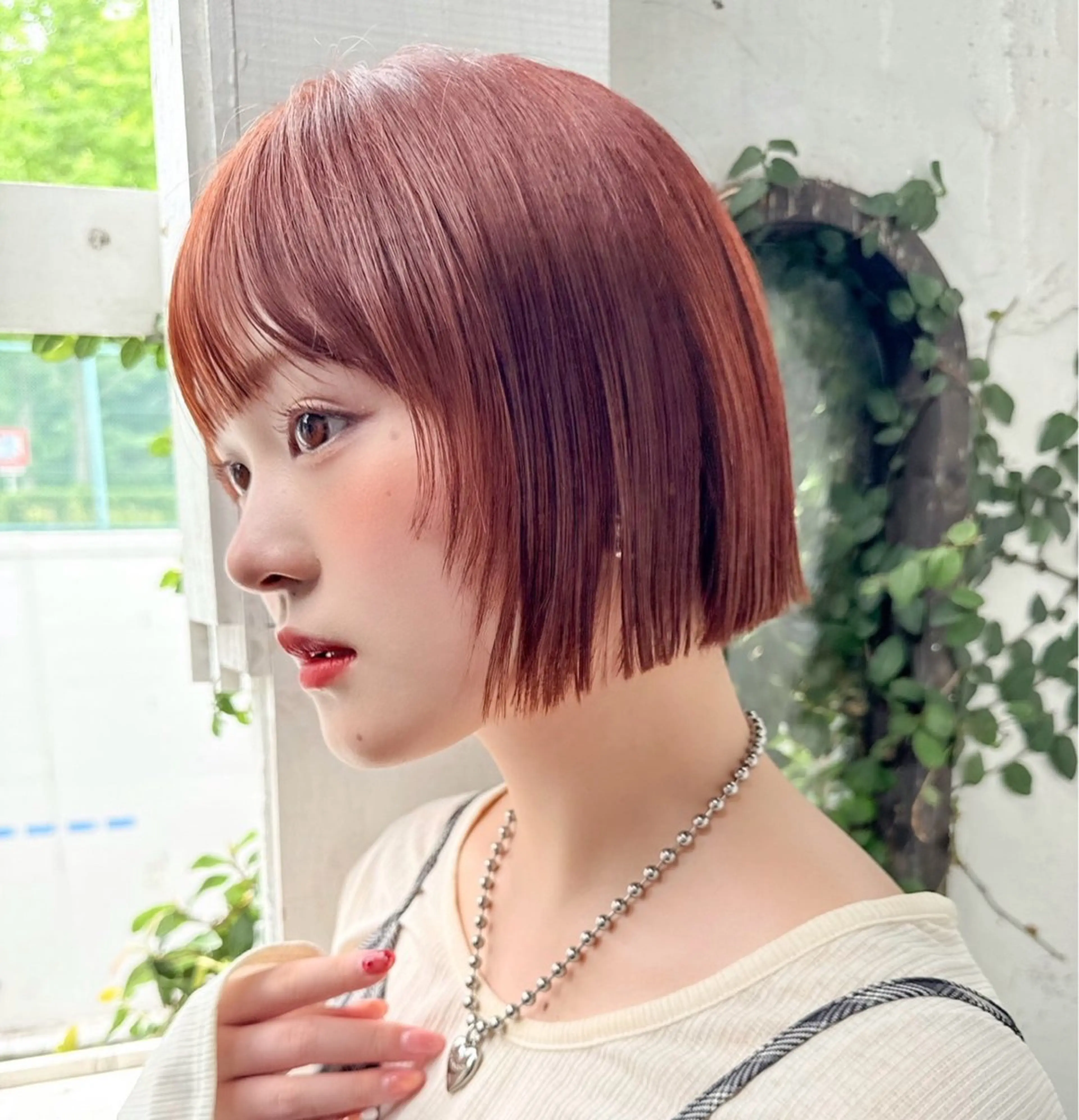 ショート カット ヘアカラー トリートメント ボブ/透明感カラー /艶髪/しなる🌷のヘアスタイル