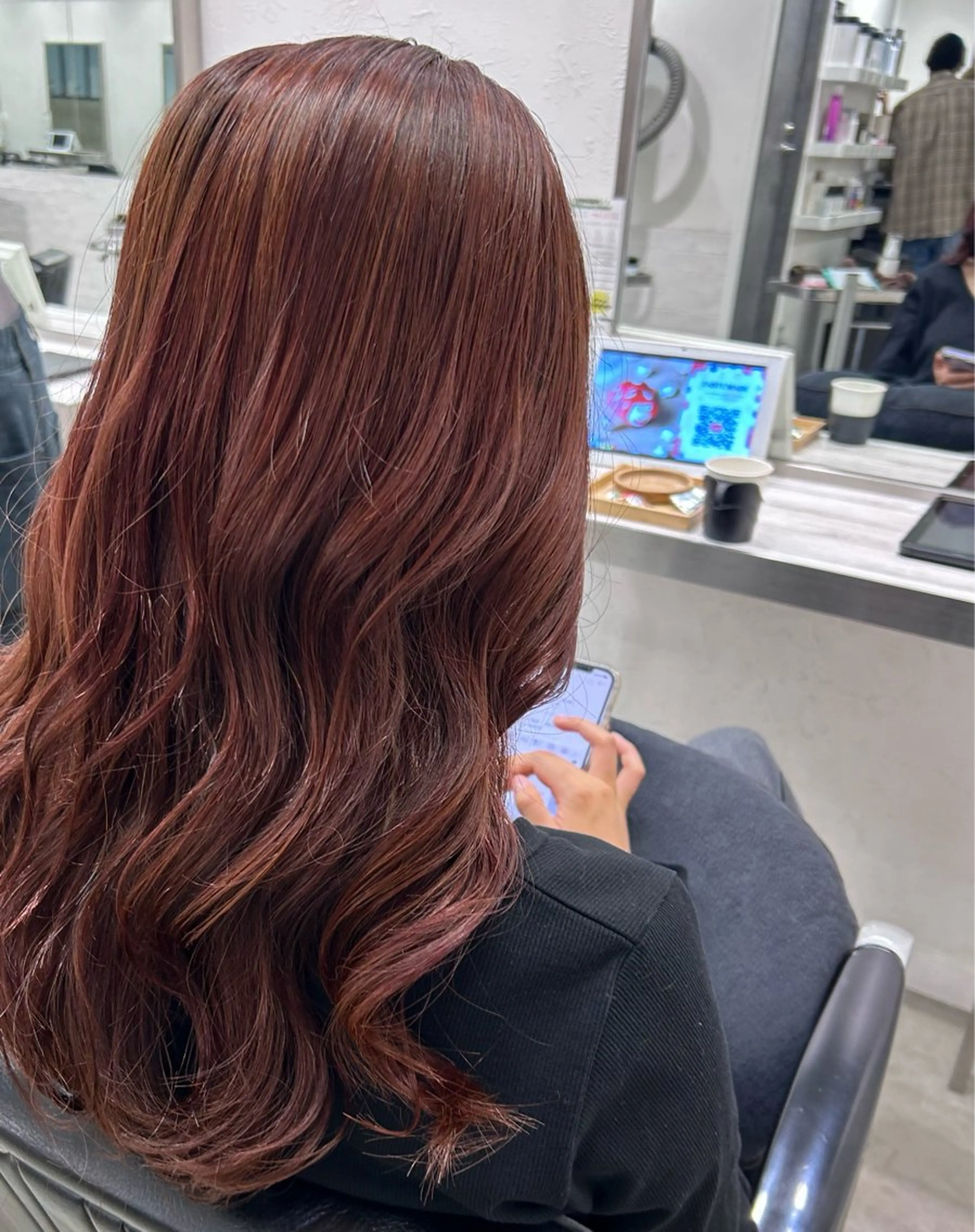 ロング カット パーマ 艶カラー/レイヤー /メンズ/マツエクのヘアスタイル