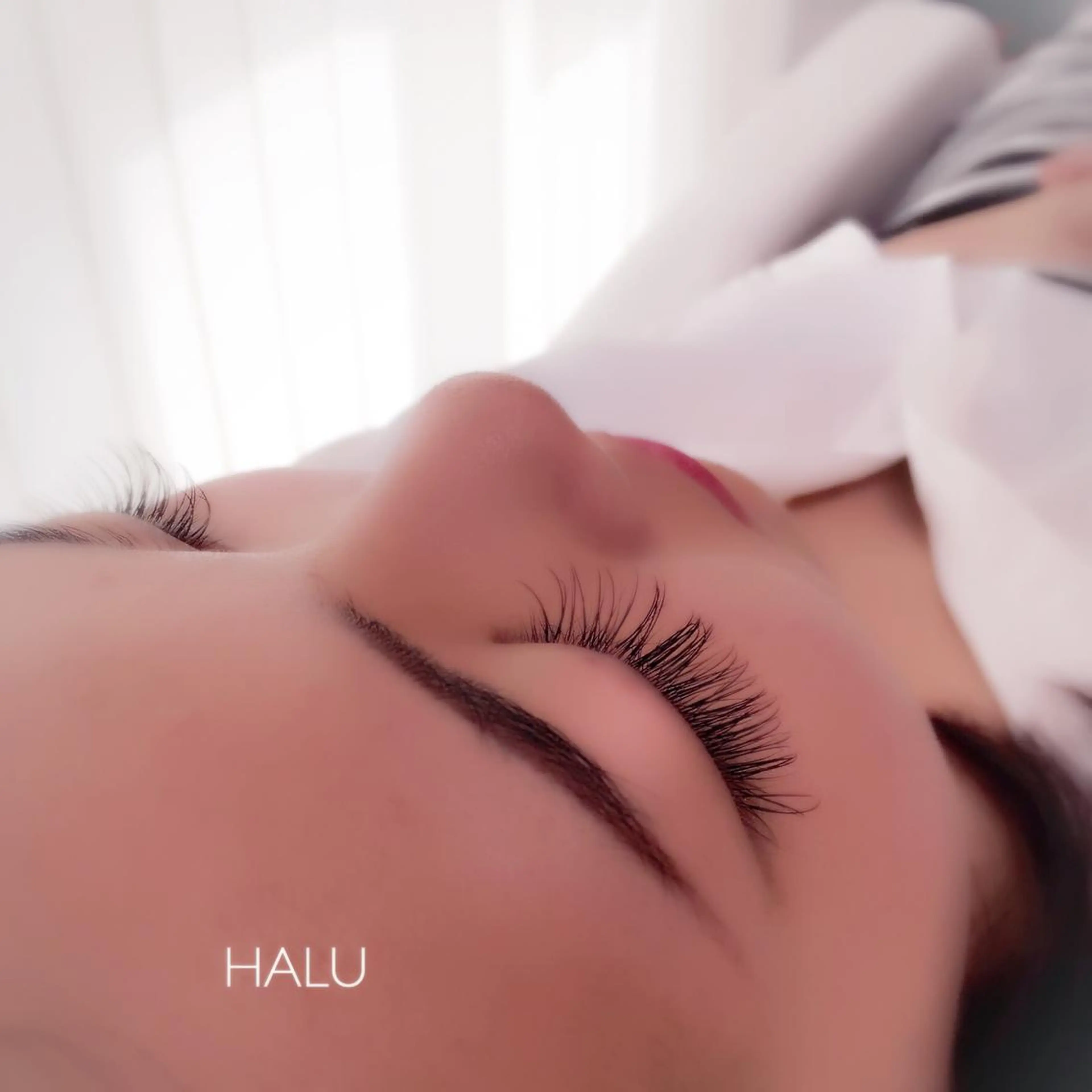 マツエク・マツパ Cカール HALU ハルのネイルデザイン