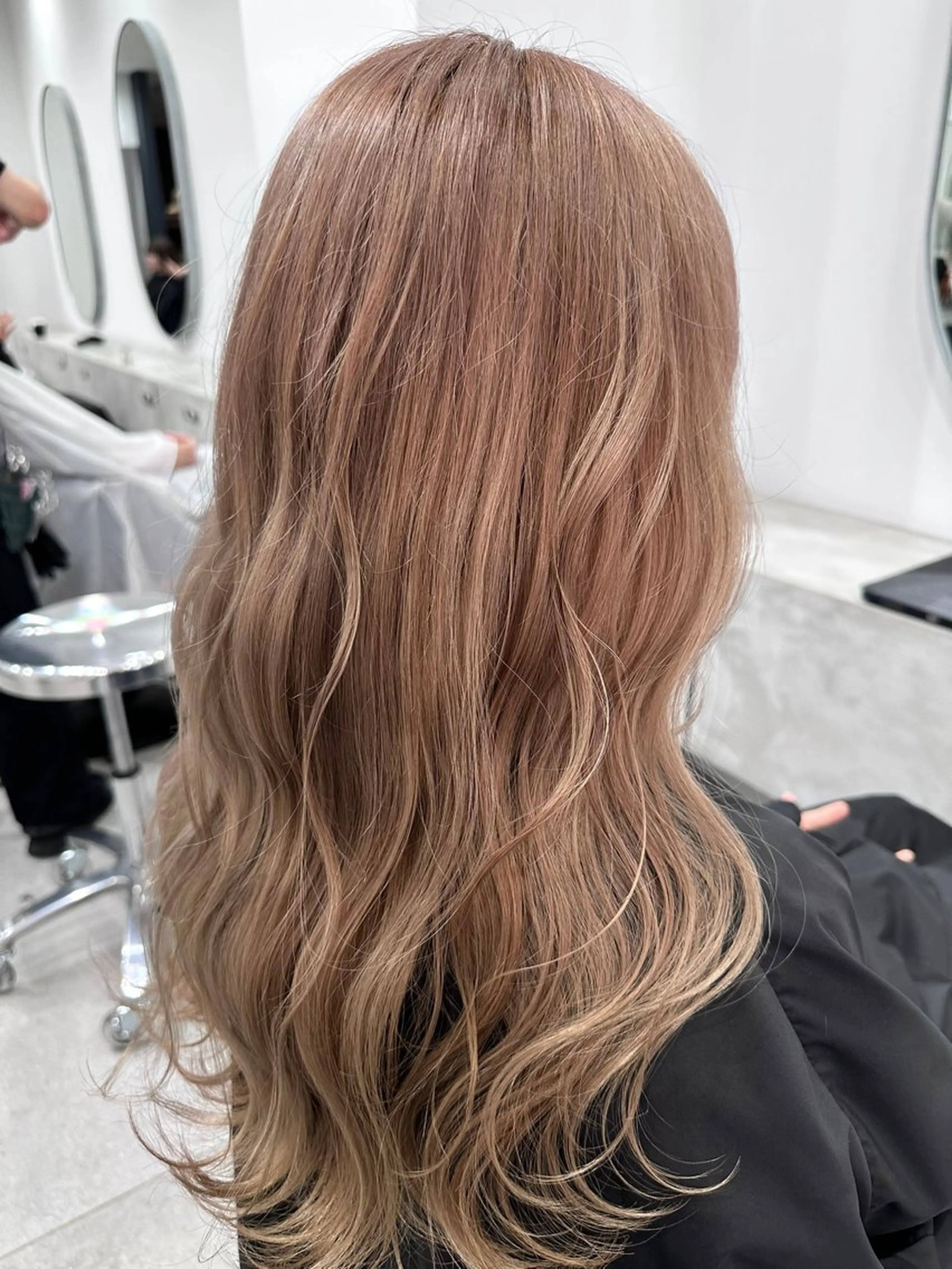 ロング カラー ブリーチ ダブルカラー 徳丸 瞭のヘアスタイル