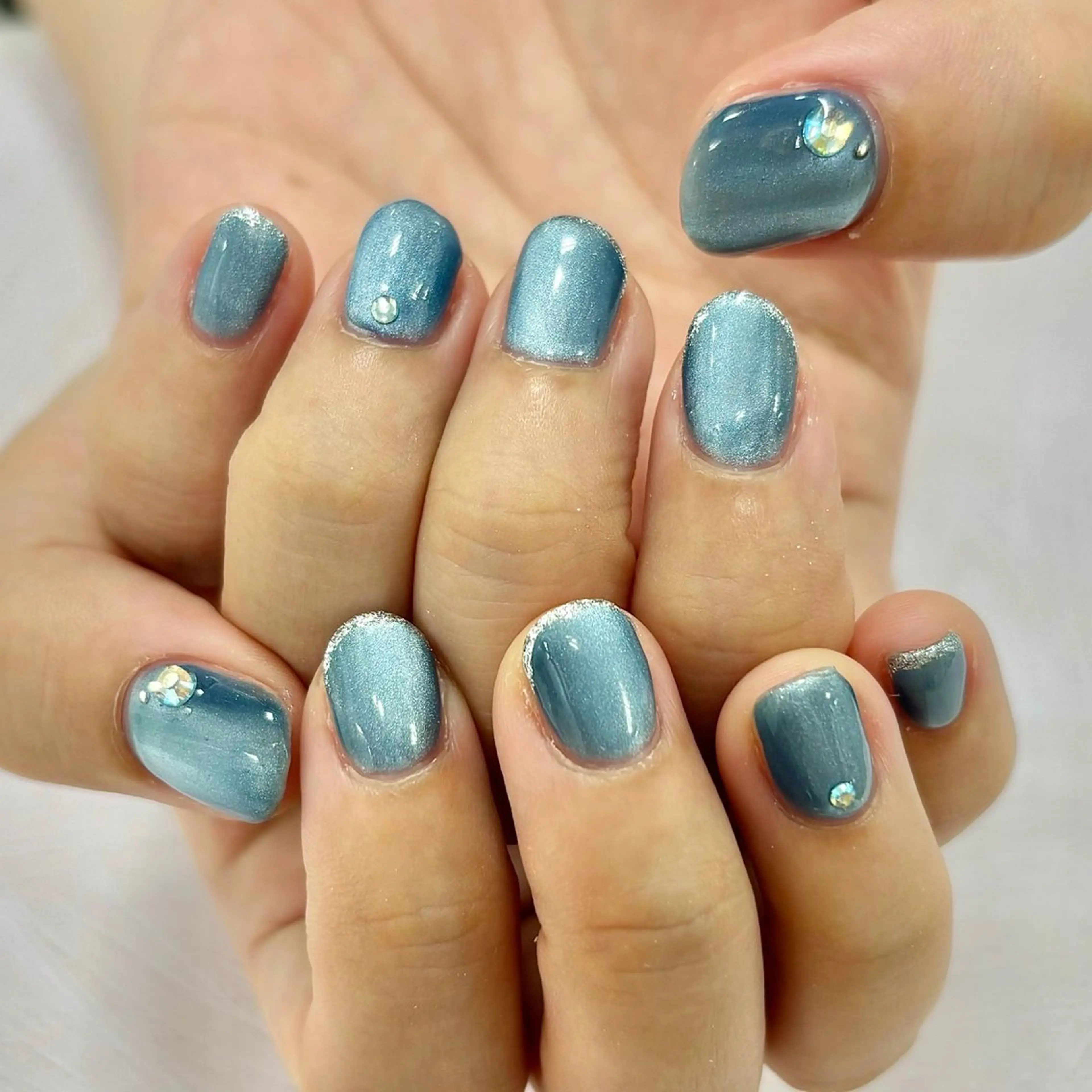 ネイル マグネットネイル シンプルネイル ハンドネイル PROVE 彩華のネイルデザイン