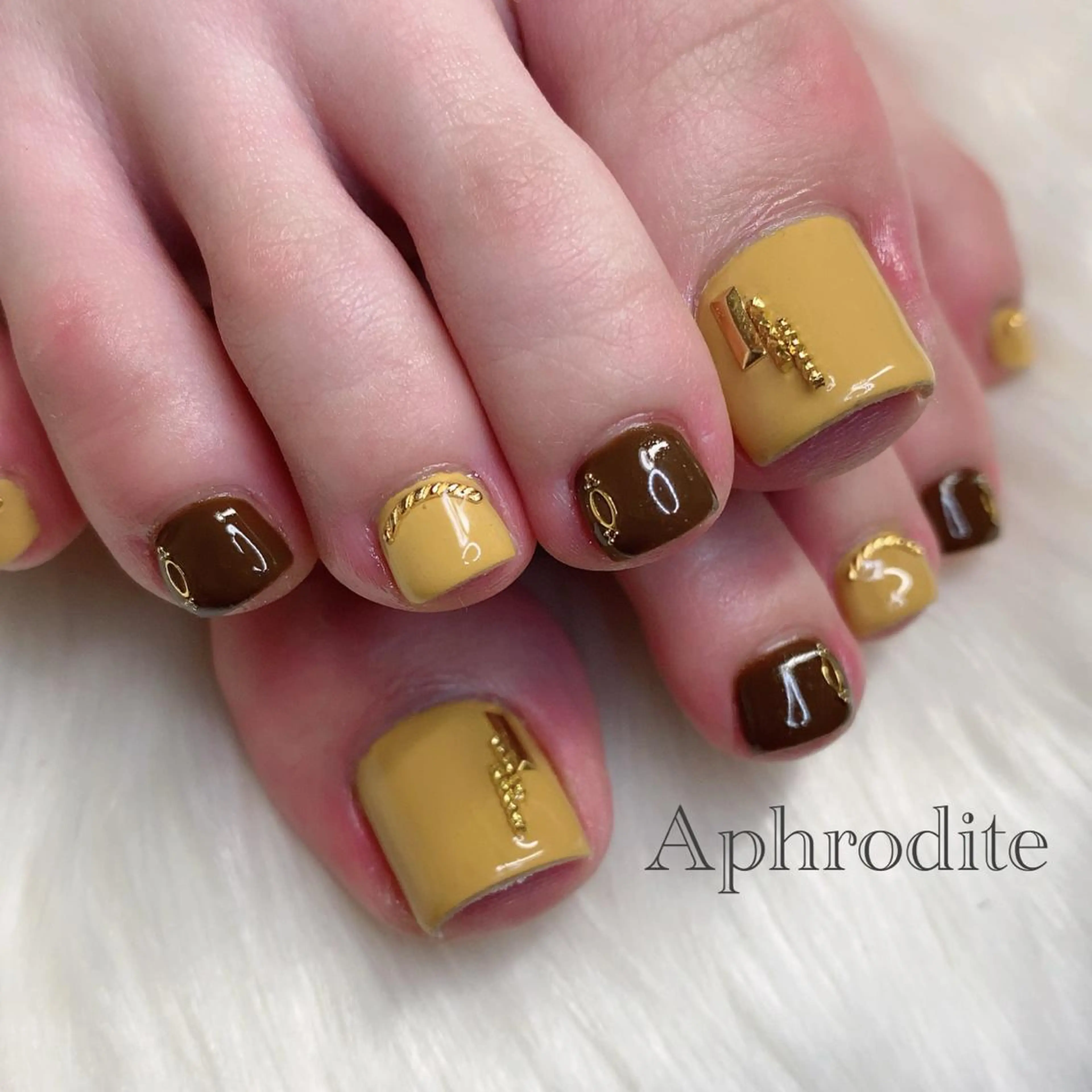 ネイル Aphrodite パラジェル認定サロンのネイルデザイン