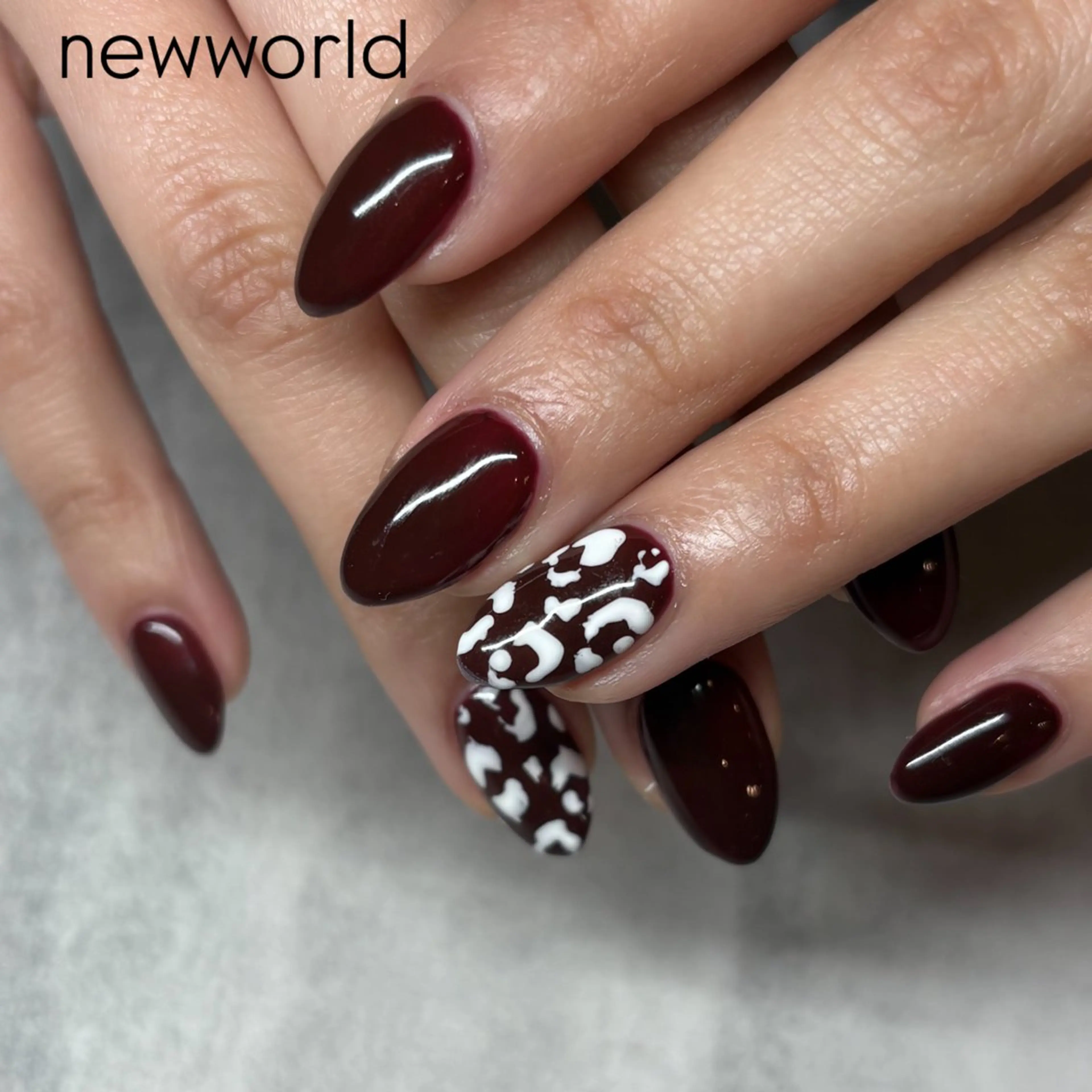 ネイル アートネイル ホワイト ハンドネイル NEW WORLD所属・Ayu 🪐NEWWORLDのネイルデザイン