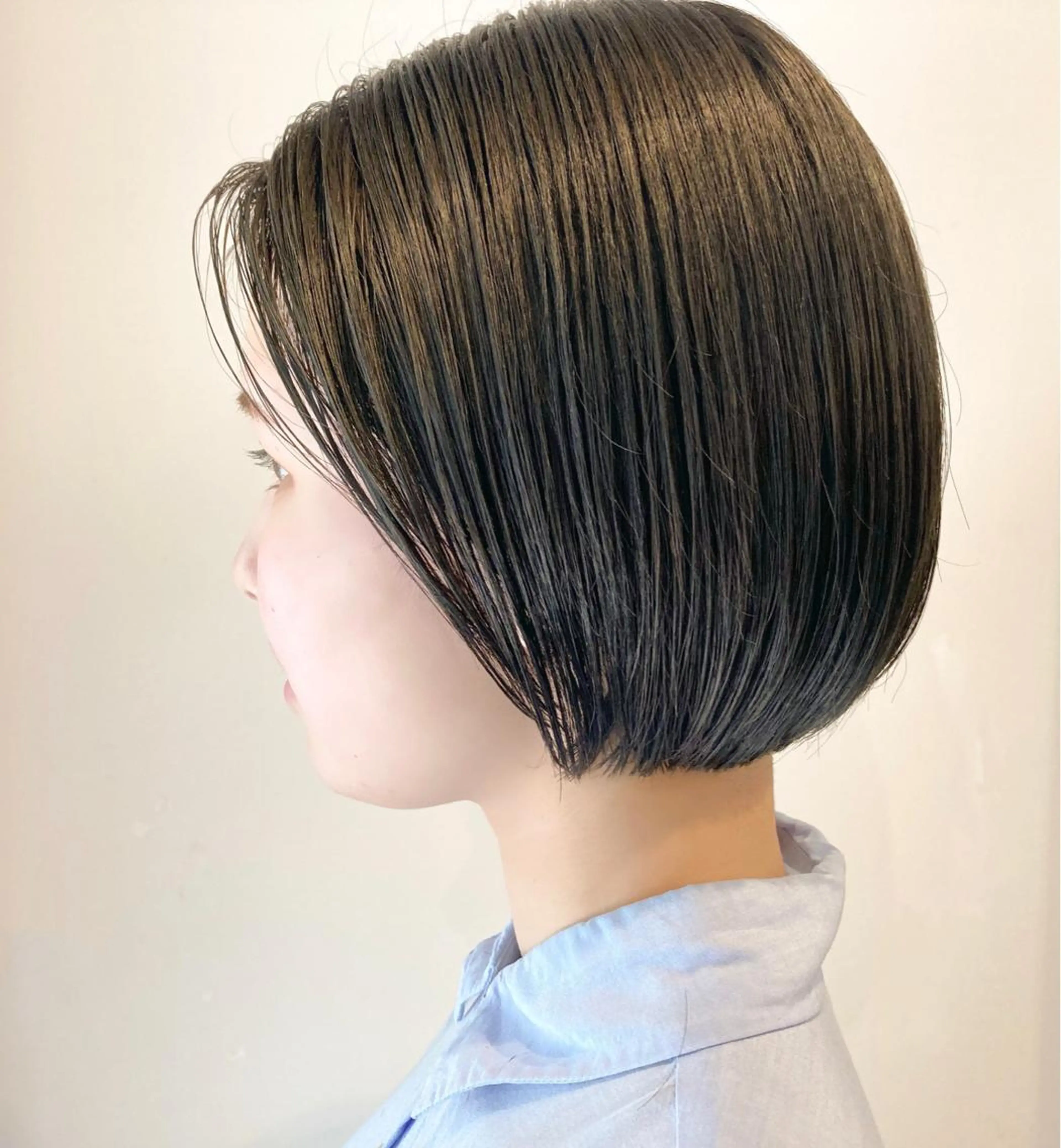 ショート MIRUCO by KURAKU所属・マキシ ヤスアキのヘアスタイル