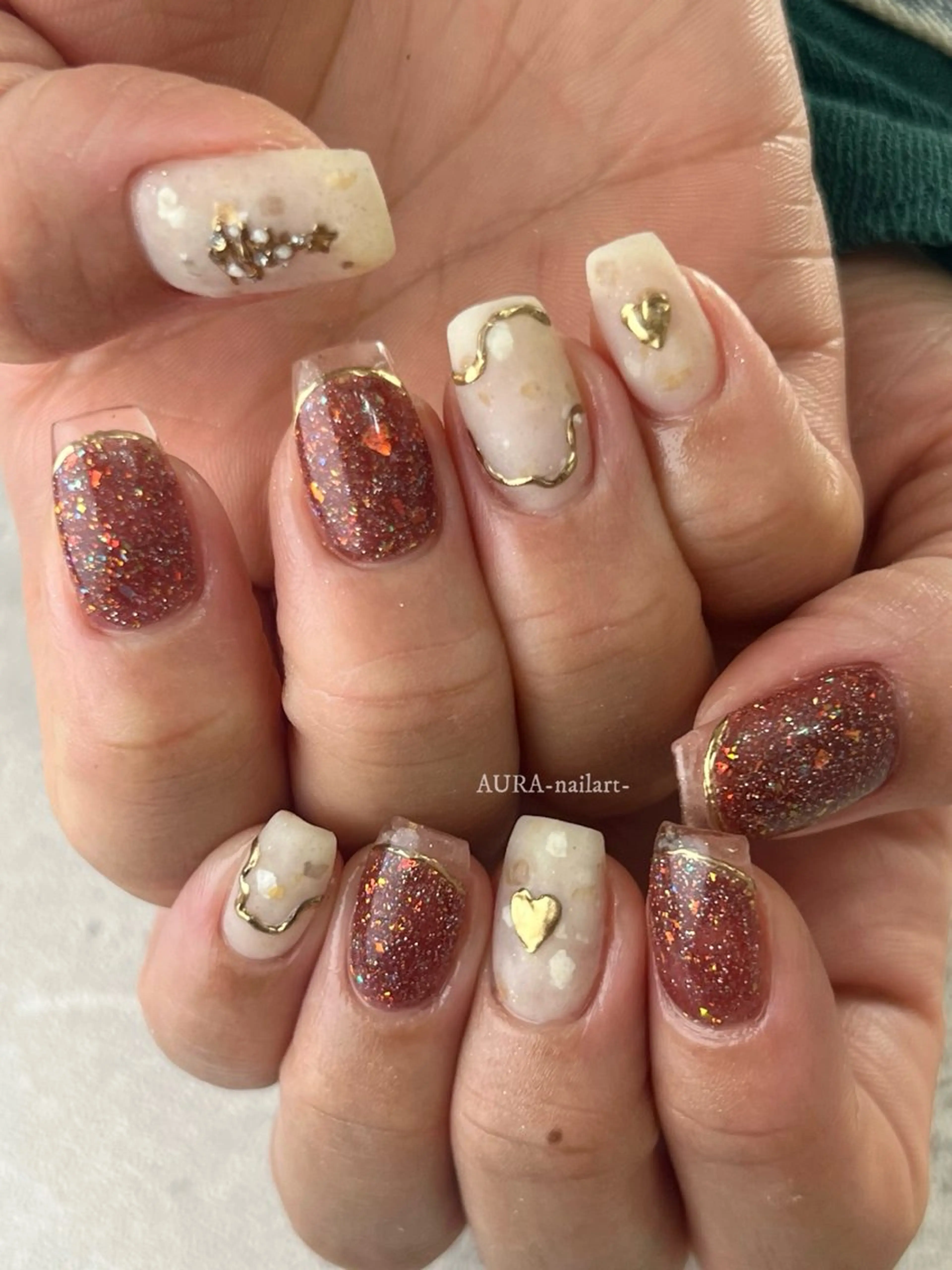 ネイル AURA nailartのネイルデザイン