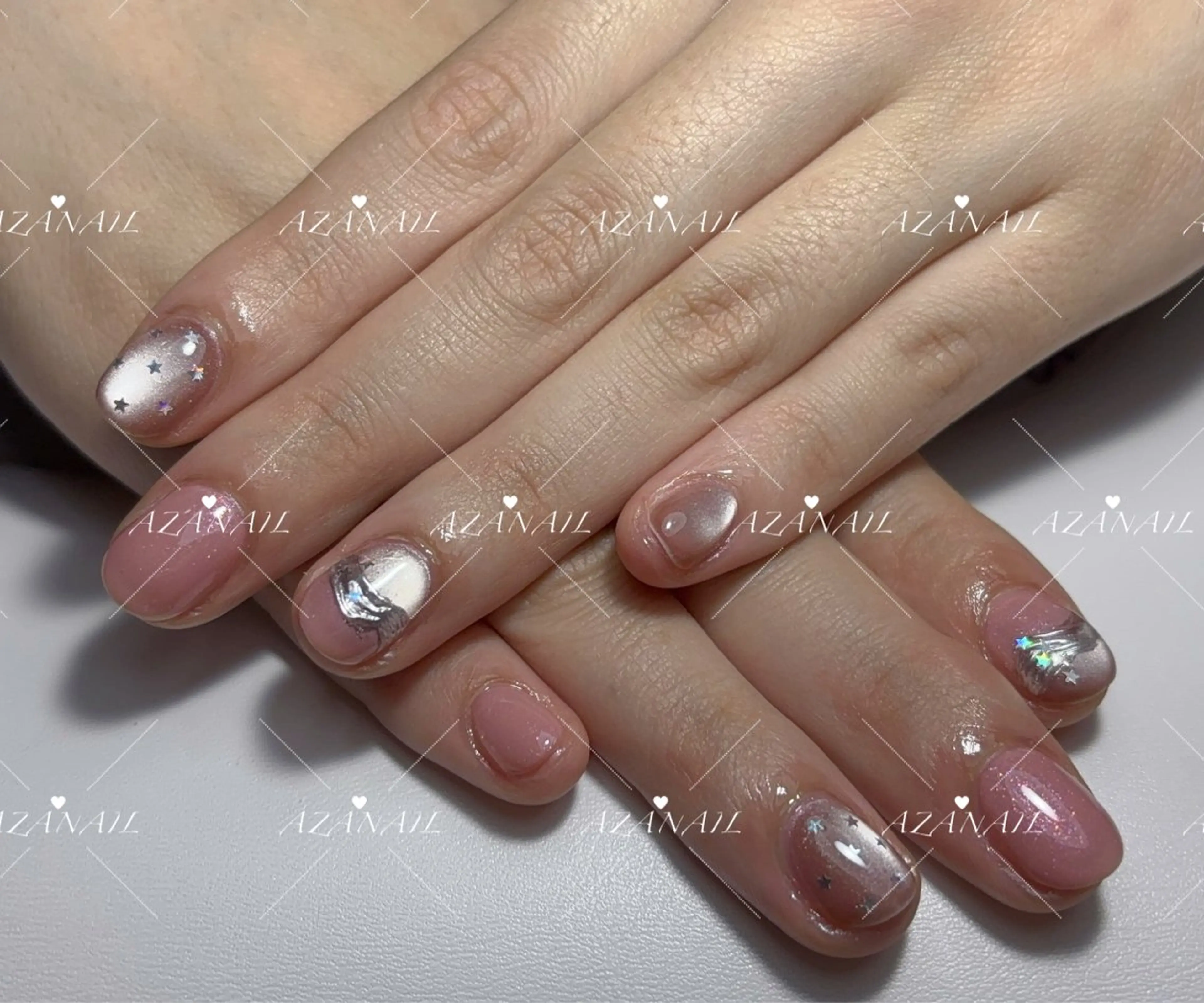 ネイル チークネイル グラデーション マグネットネイル 春ネイル ワンホンネイル ハンドネイル AZA NAILROOMのネイルデザイン