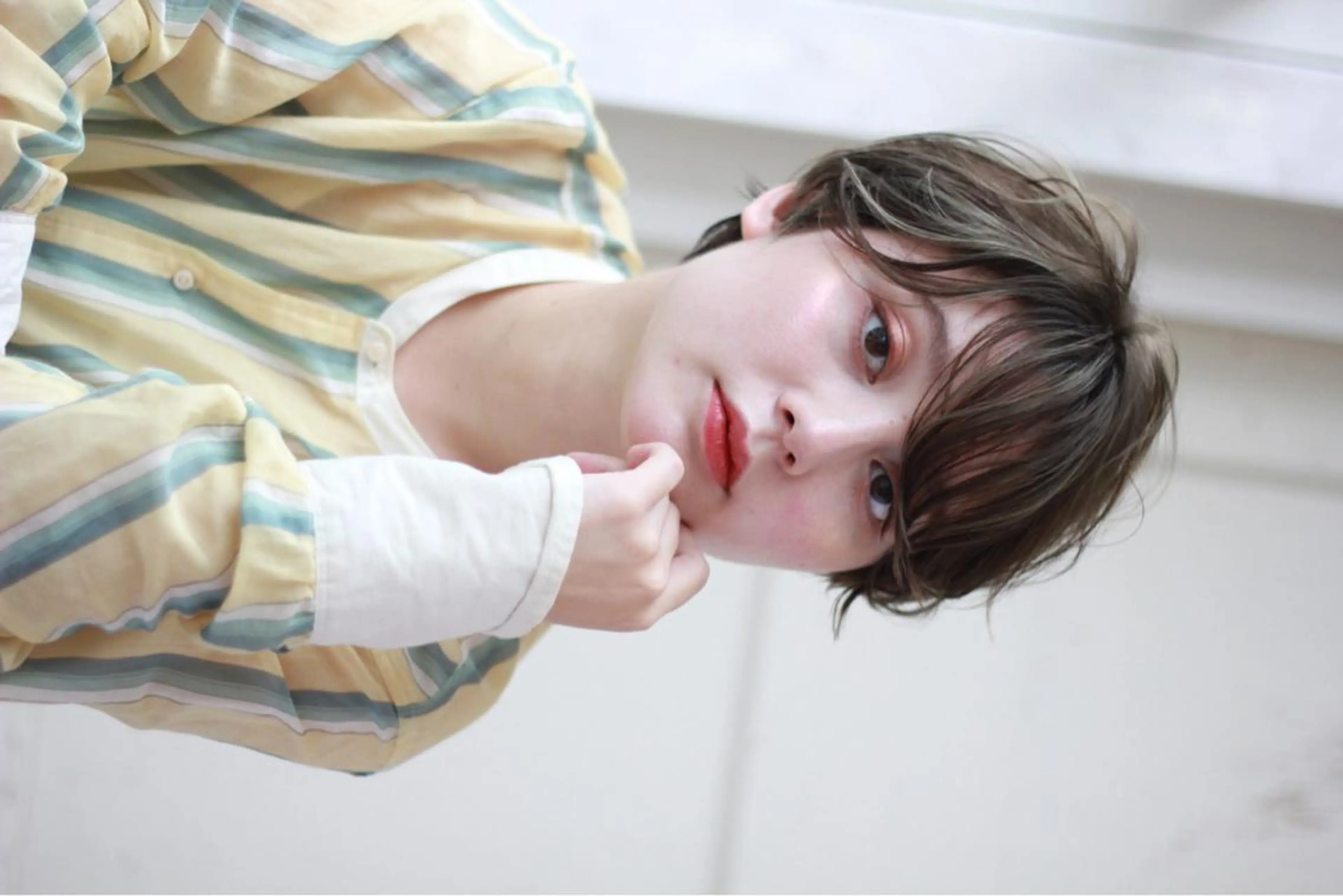 ショート コヤマ ナミのヘアスタイル