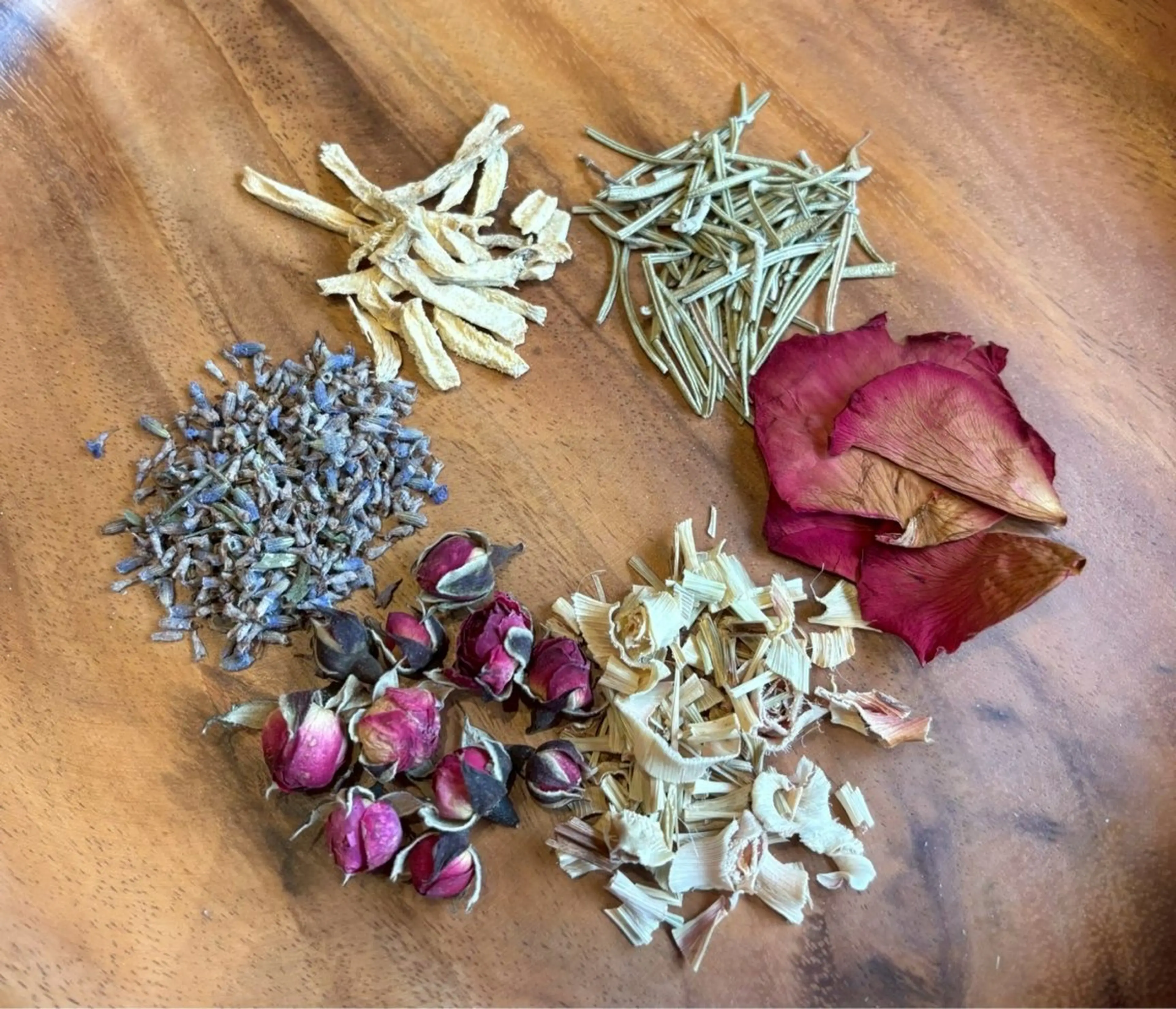 AM＋（アムプラス）所属・𝐀𝐌+袖ヶ浦店 ___𝐀𝐘𝐀.のエステ・リラクイメージ