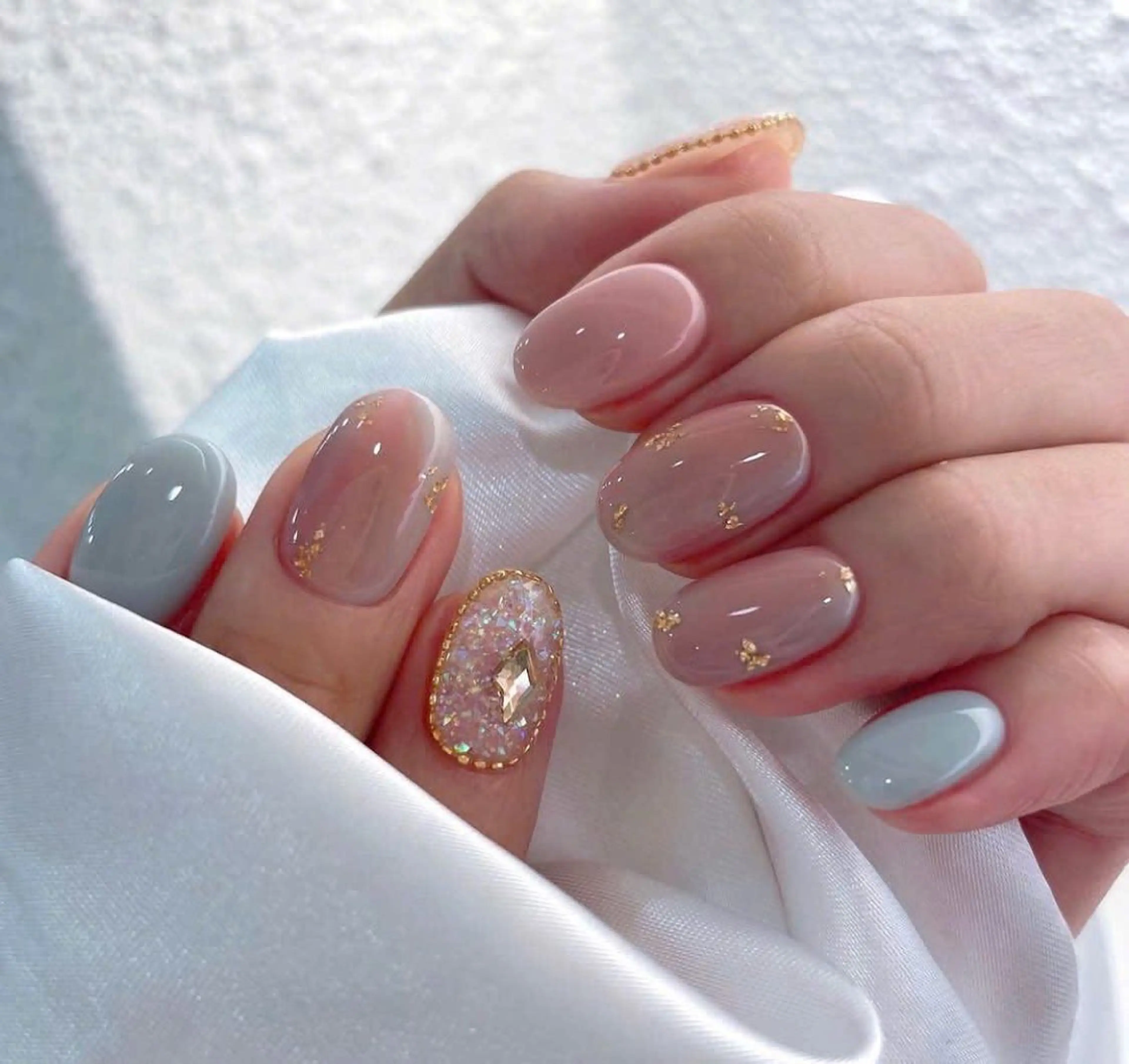 ネイル ラメ(グリッター) シンプルネイル ストーンネイル ハンドネイル Kaori Nailのネイルデザイン