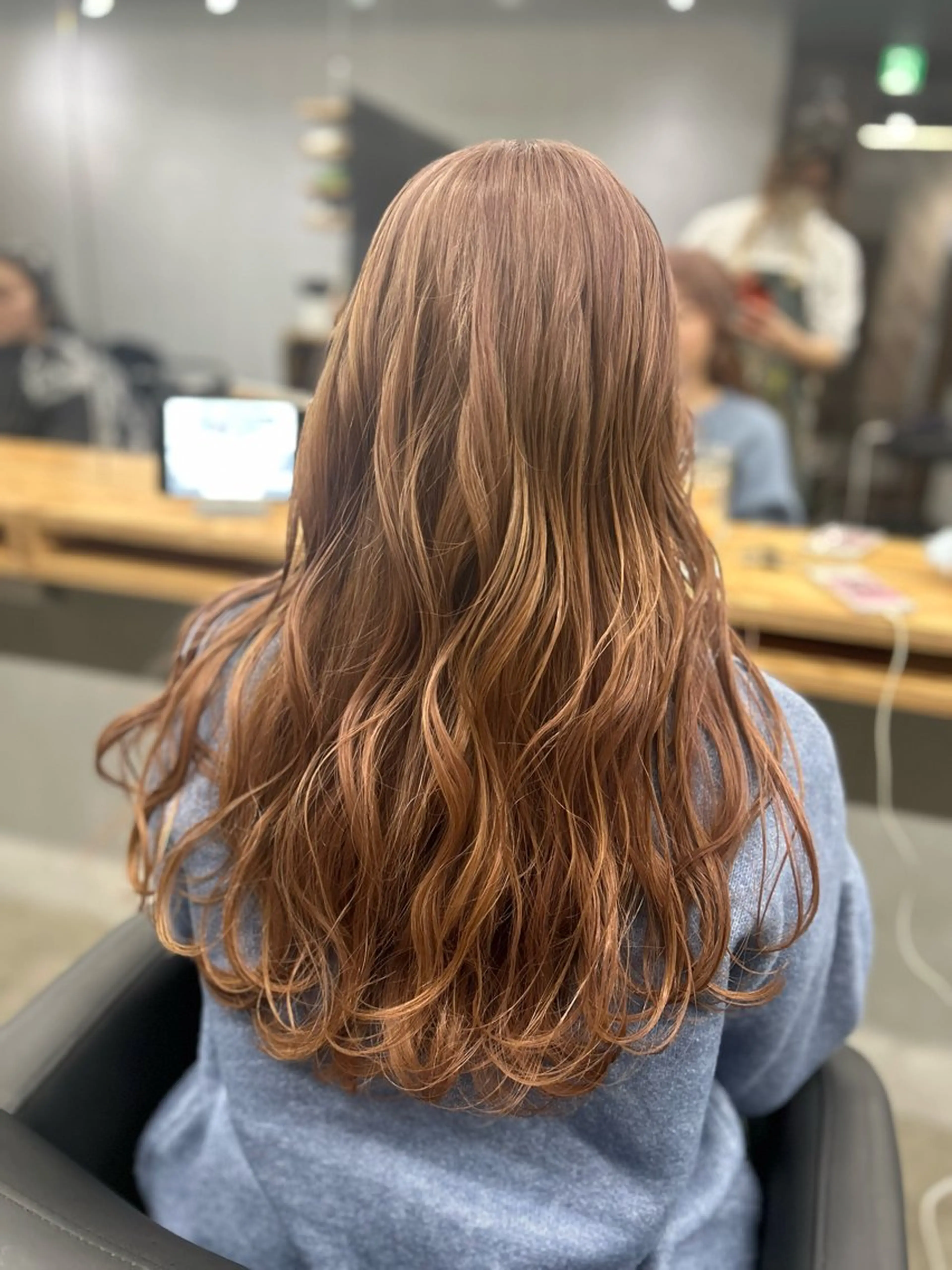 ロング カラー N/デザインカラー 🌿ナギのヘアスタイル