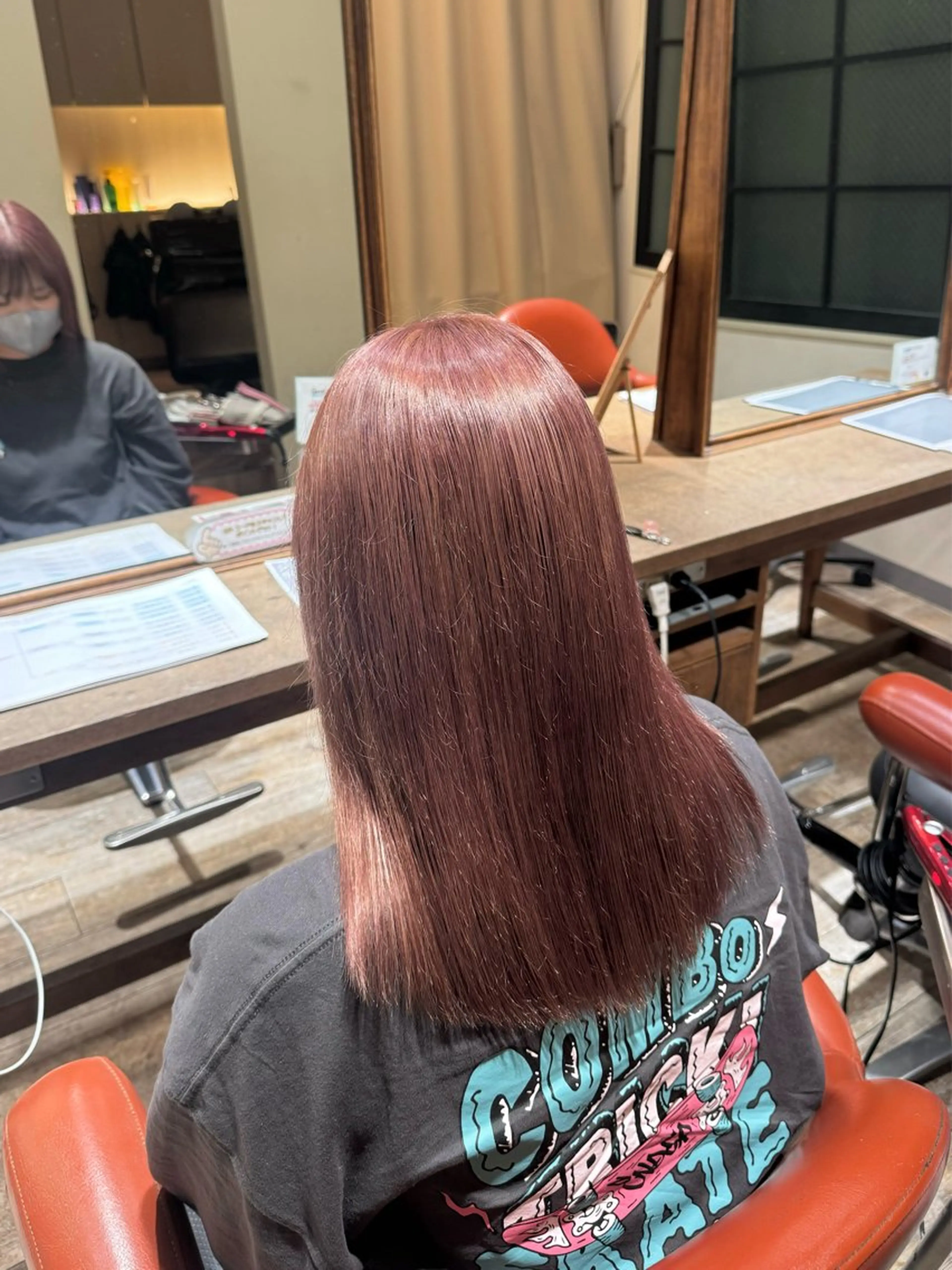 ミディアム 🐈‍⬛ ibuのヘアスタイル