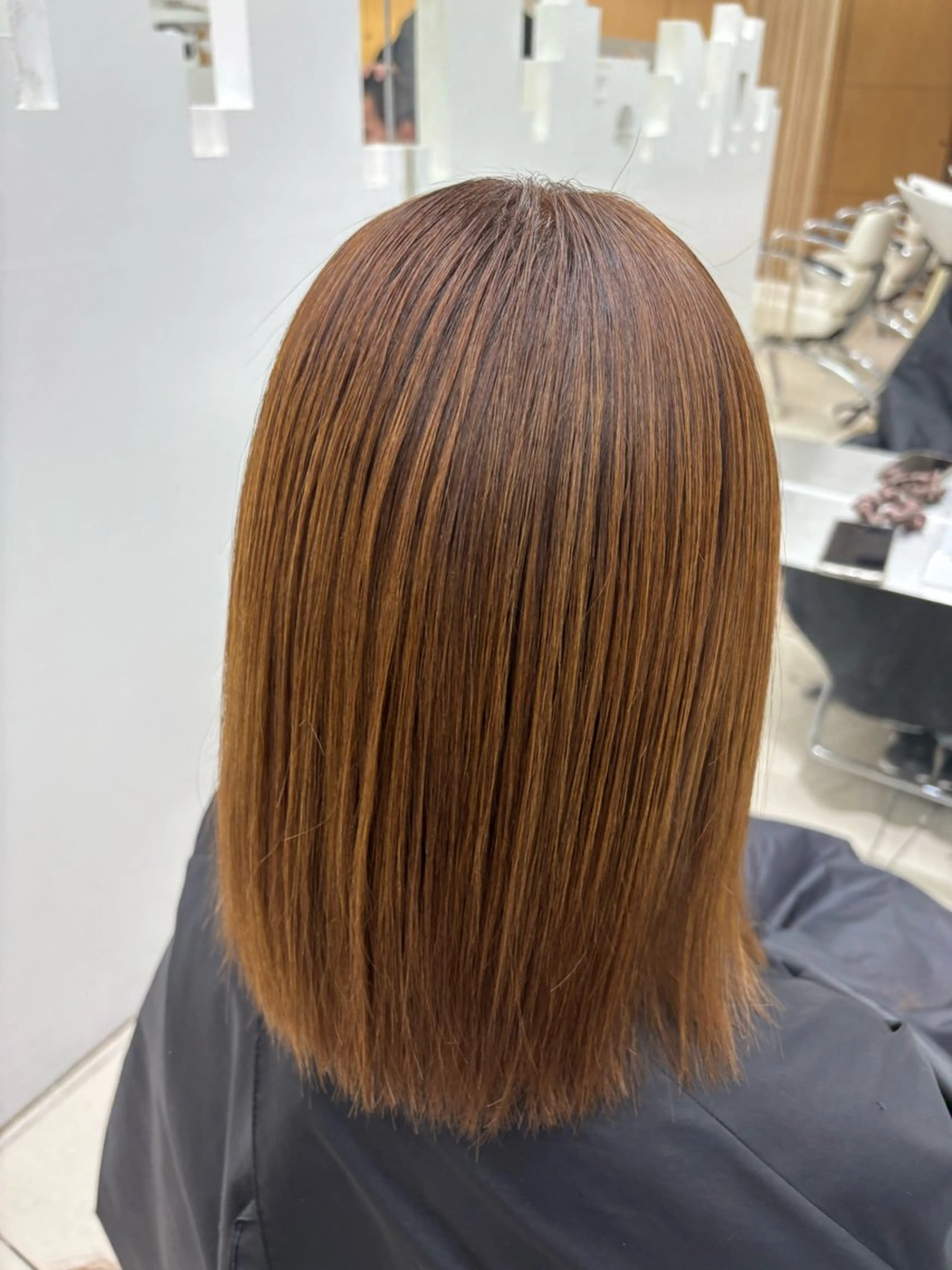 ミディアム カット ヘアカラー 縮毛矯正 🏰縮毛矯正 🏰NOAのヘアスタイル