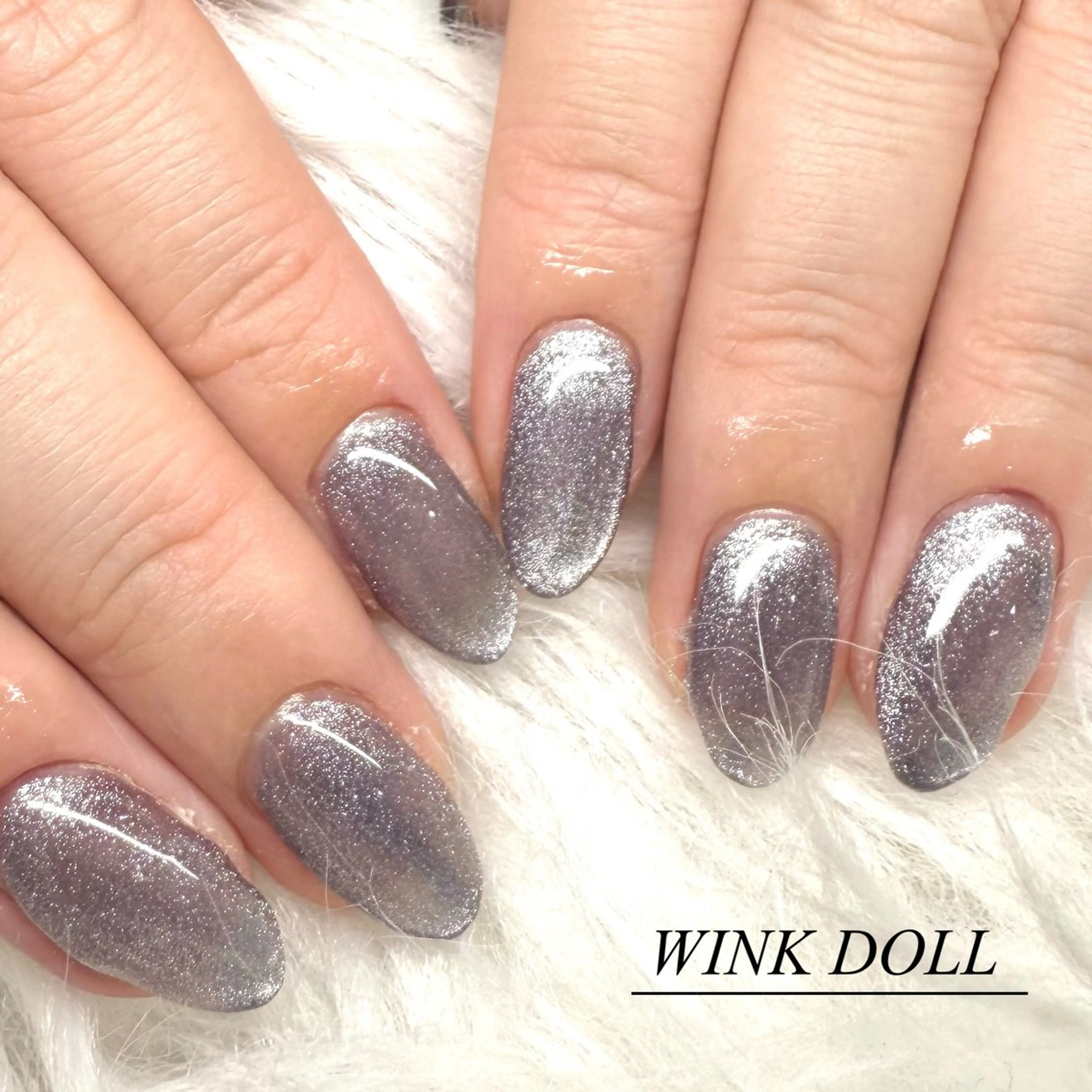 オフあり🙆🏻‍♀️ マグネットネイル ¥4000の写真