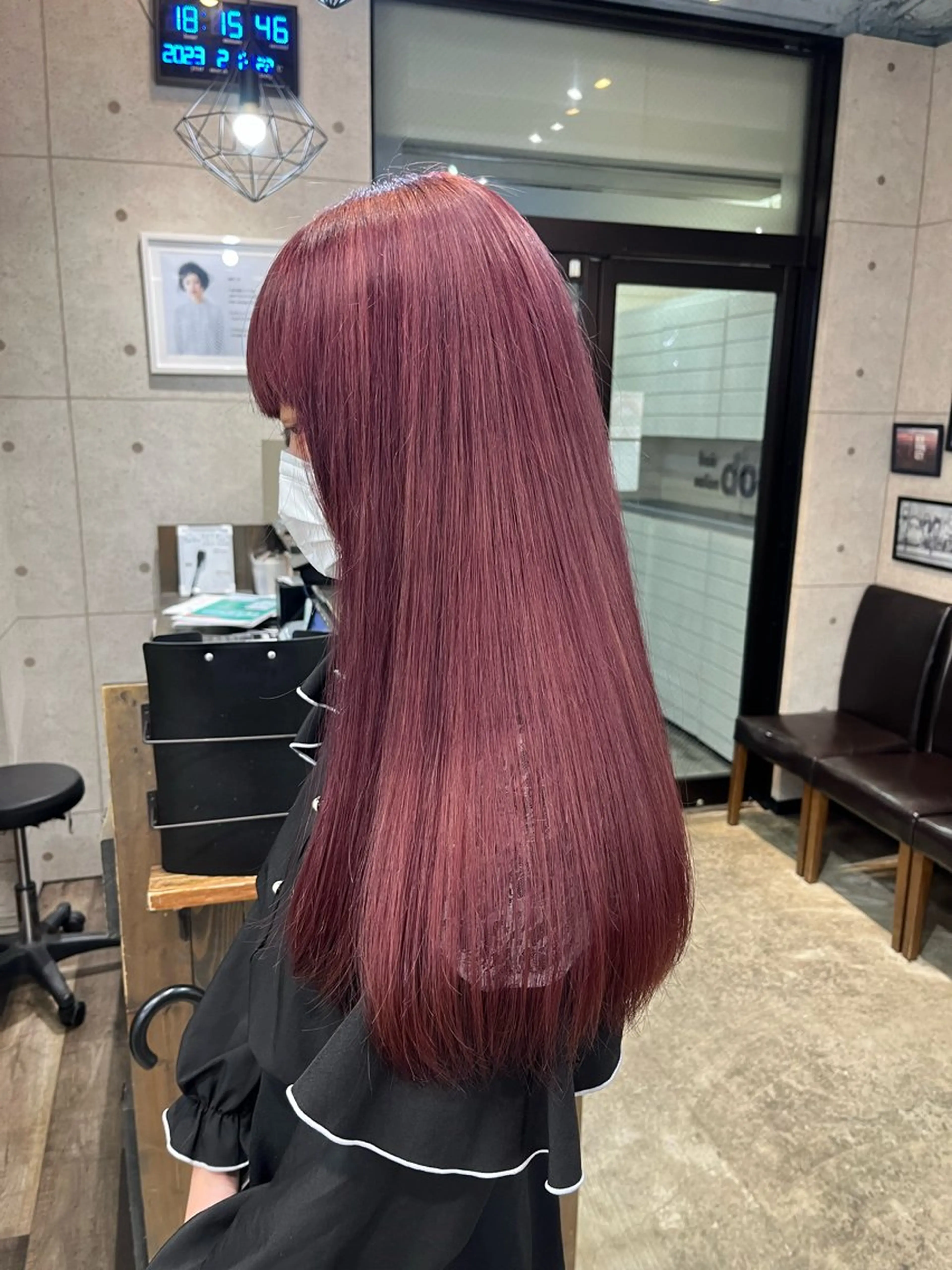 ロング カラー ブリーチ ラベンダーカラー ラベンダーピンク ピンクカラー 【透明感カラー‎✨】 中島日菜のヘアスタイル