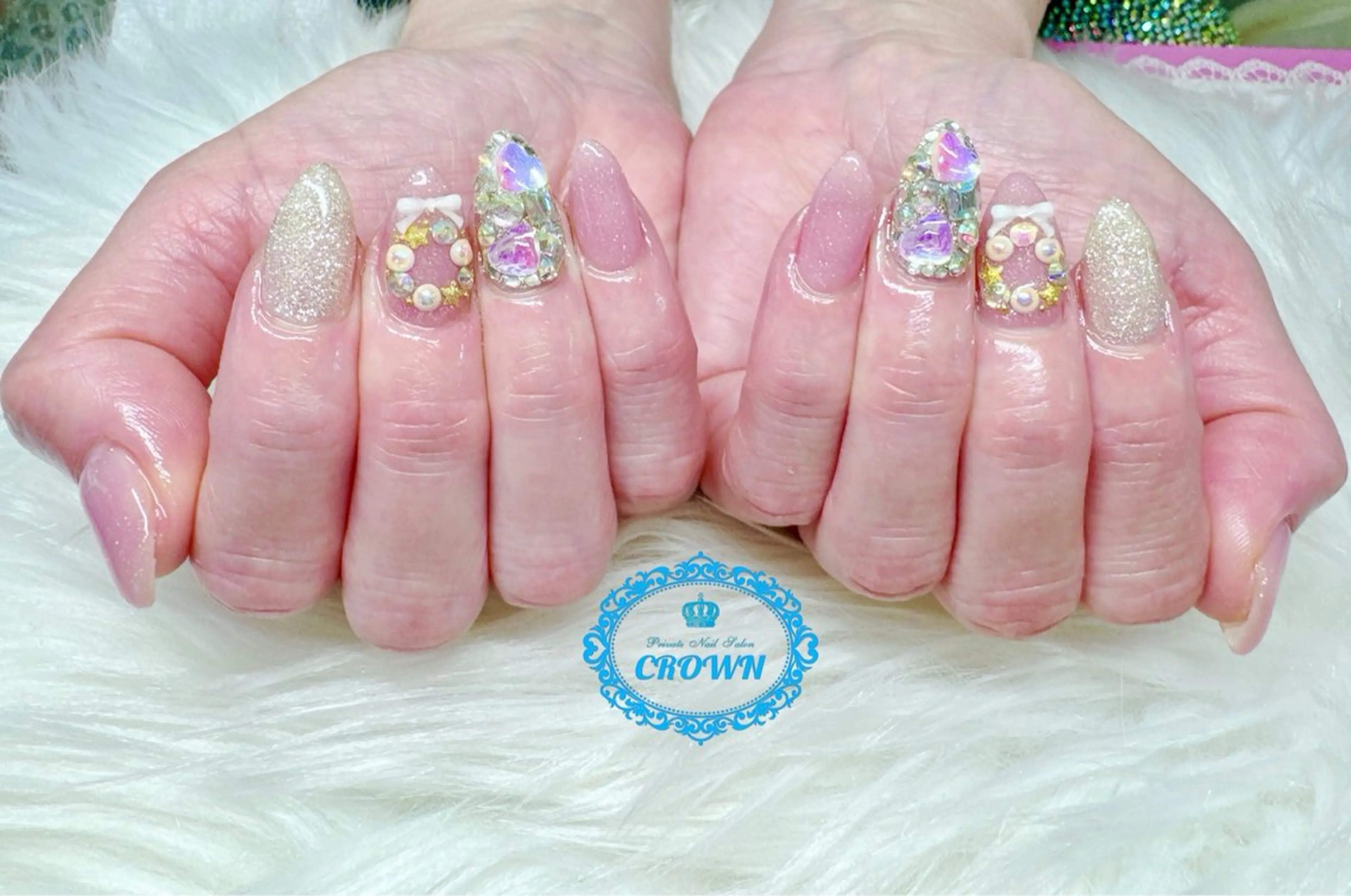 ネイル CROWN プライベートサロンのネイルデザイン