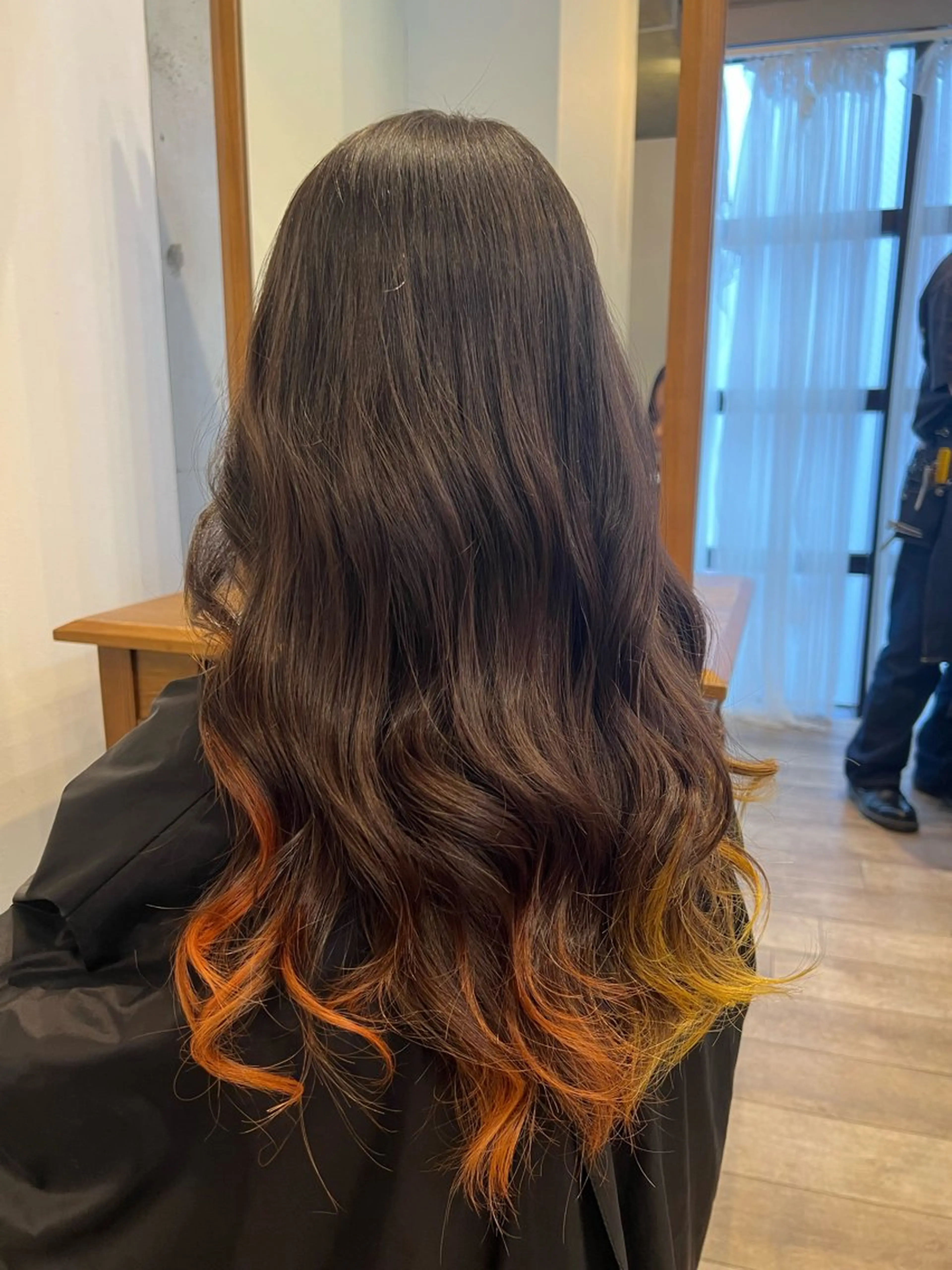 ロング カラー カット ヘアカラー Liere Muuのヘアスタイル