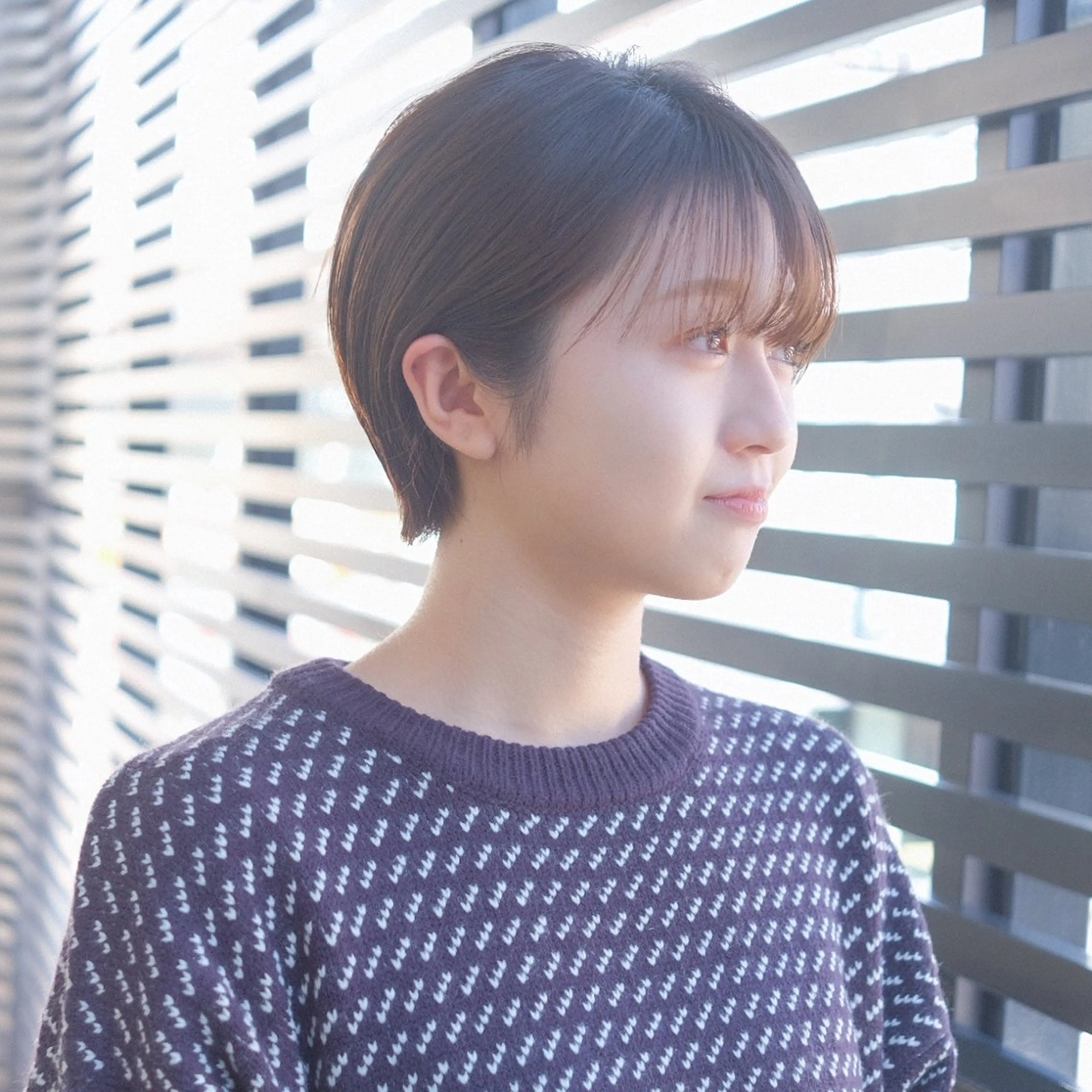 ショート カラー 丸みショート シースルーバング ショートヘア 【表参道】ショート/ ボブ/くせ毛カットのヘアスタイル