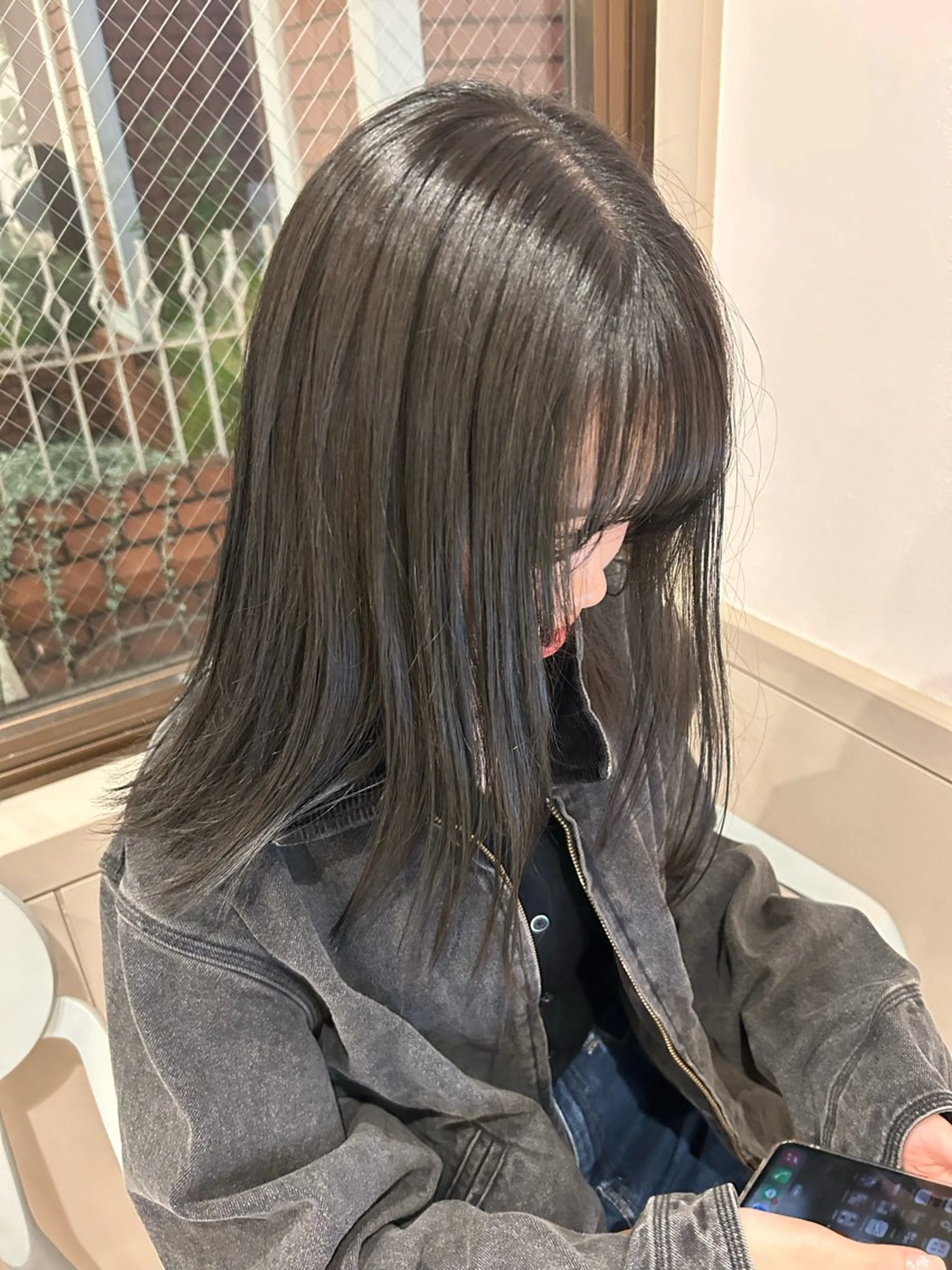 カット＋縮毛矯正 (前髪のみ)の写真