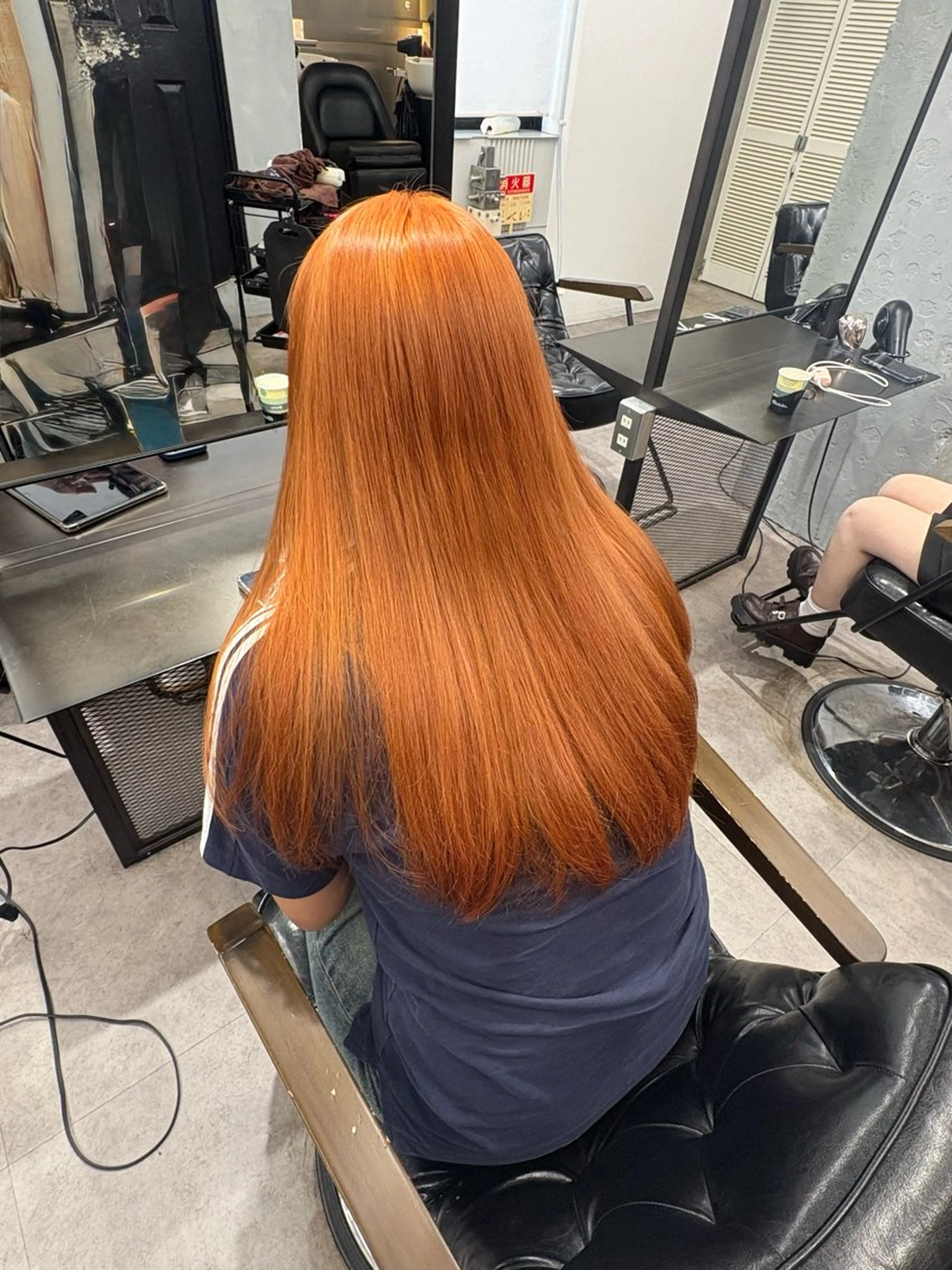 ロング ヘアカラー トリートメント ハイトーンケアカラー コト👱🏻‍♀️のヘアスタイル