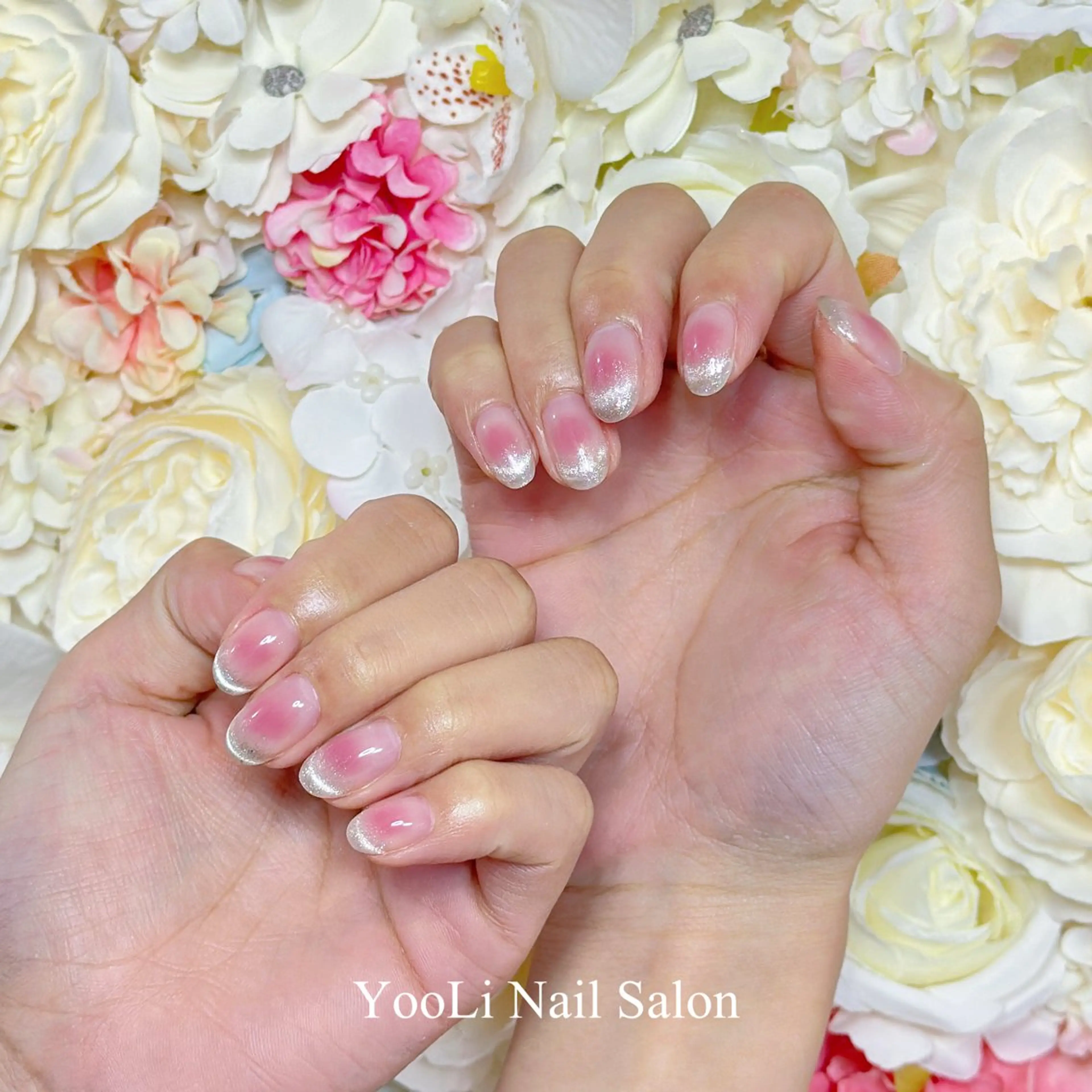 ネイル オーロラネイル チークネイル フレンチネイル ガラスフレンチ グラデーション 🎀 あやのネイルデザイン