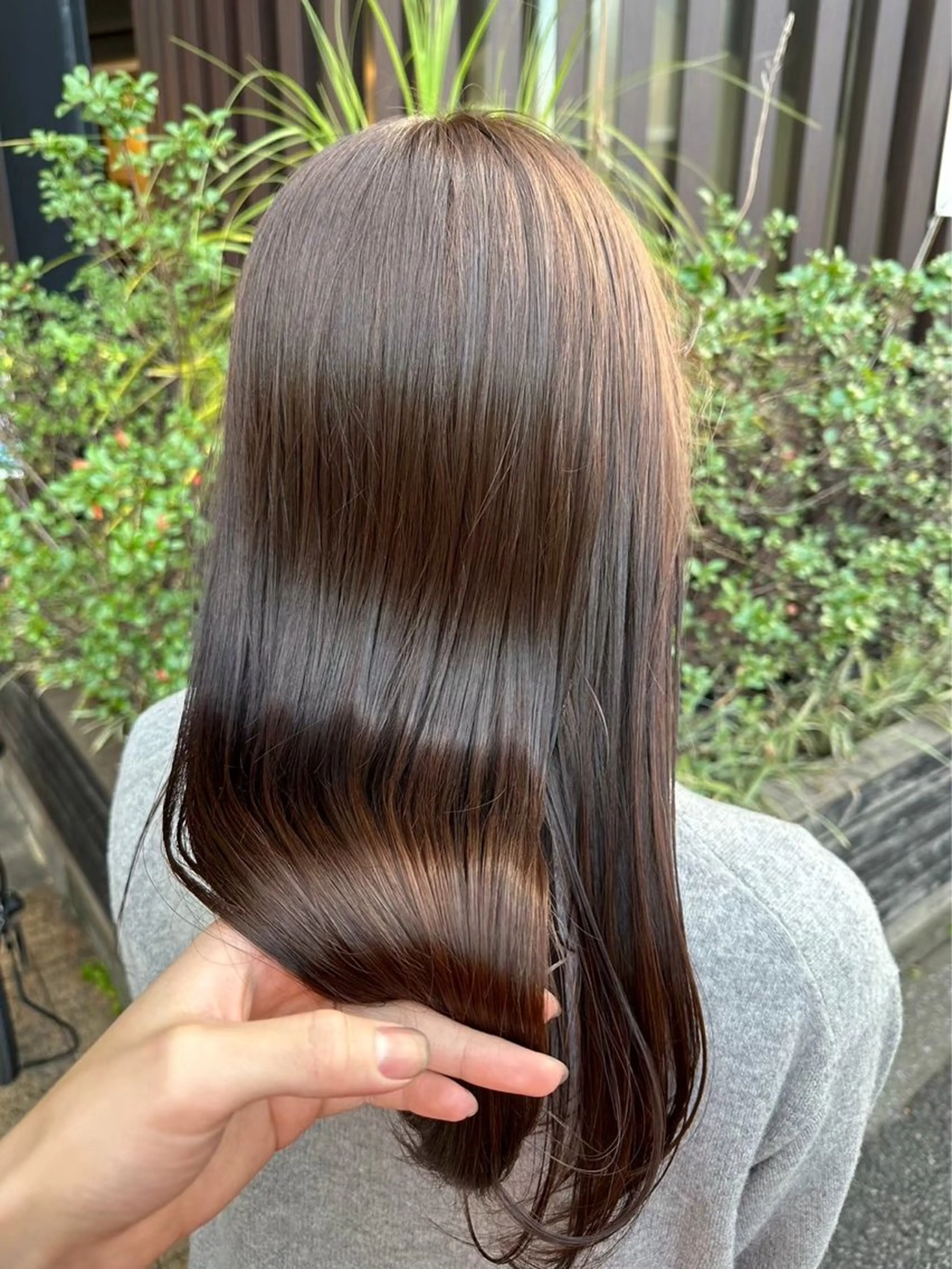 ロング カラー 針池 和楽のヘアスタイル