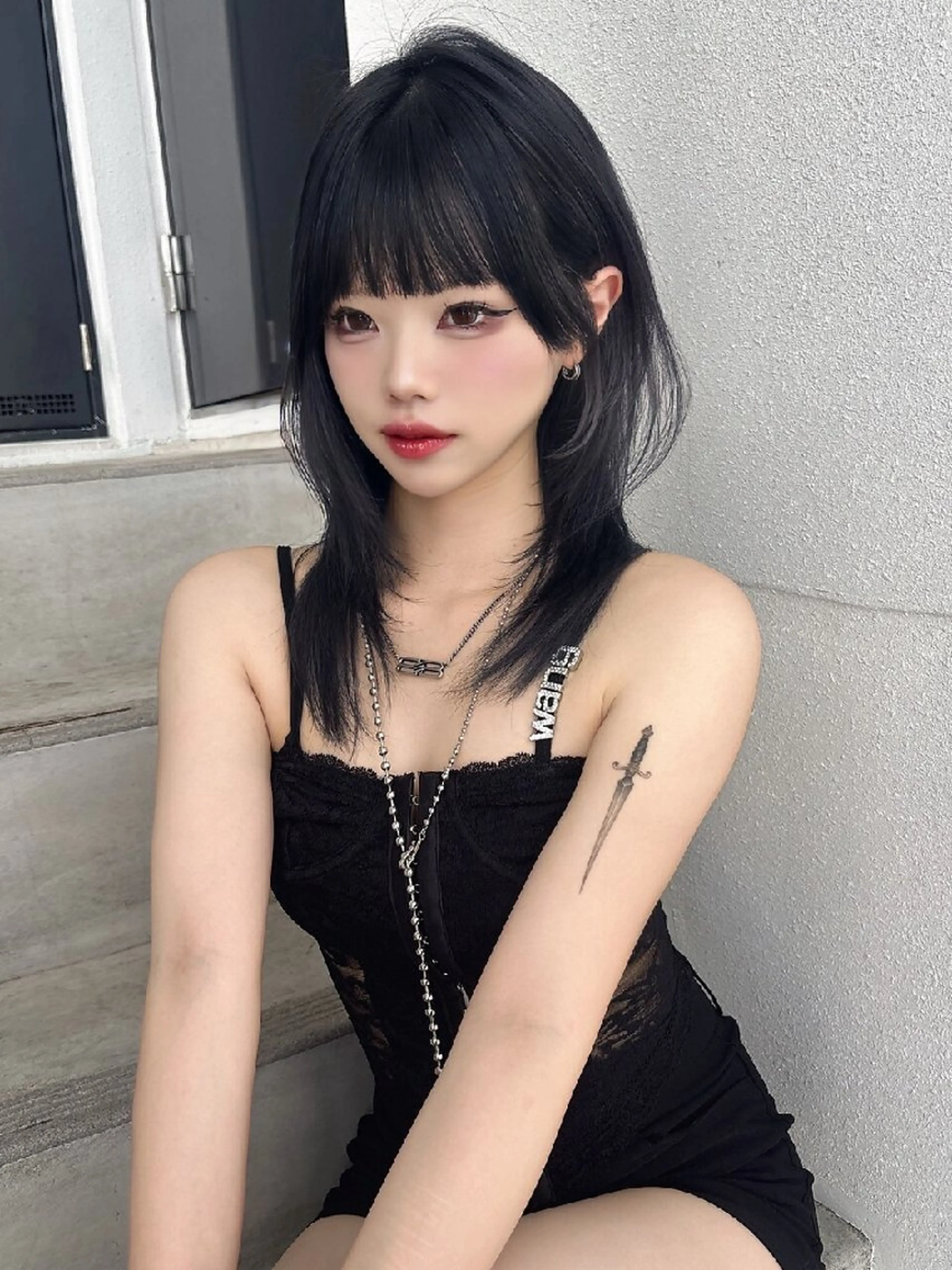 カラー セミロング カット ヘアカラー トリートメント Lond Roleのヘアスタイル