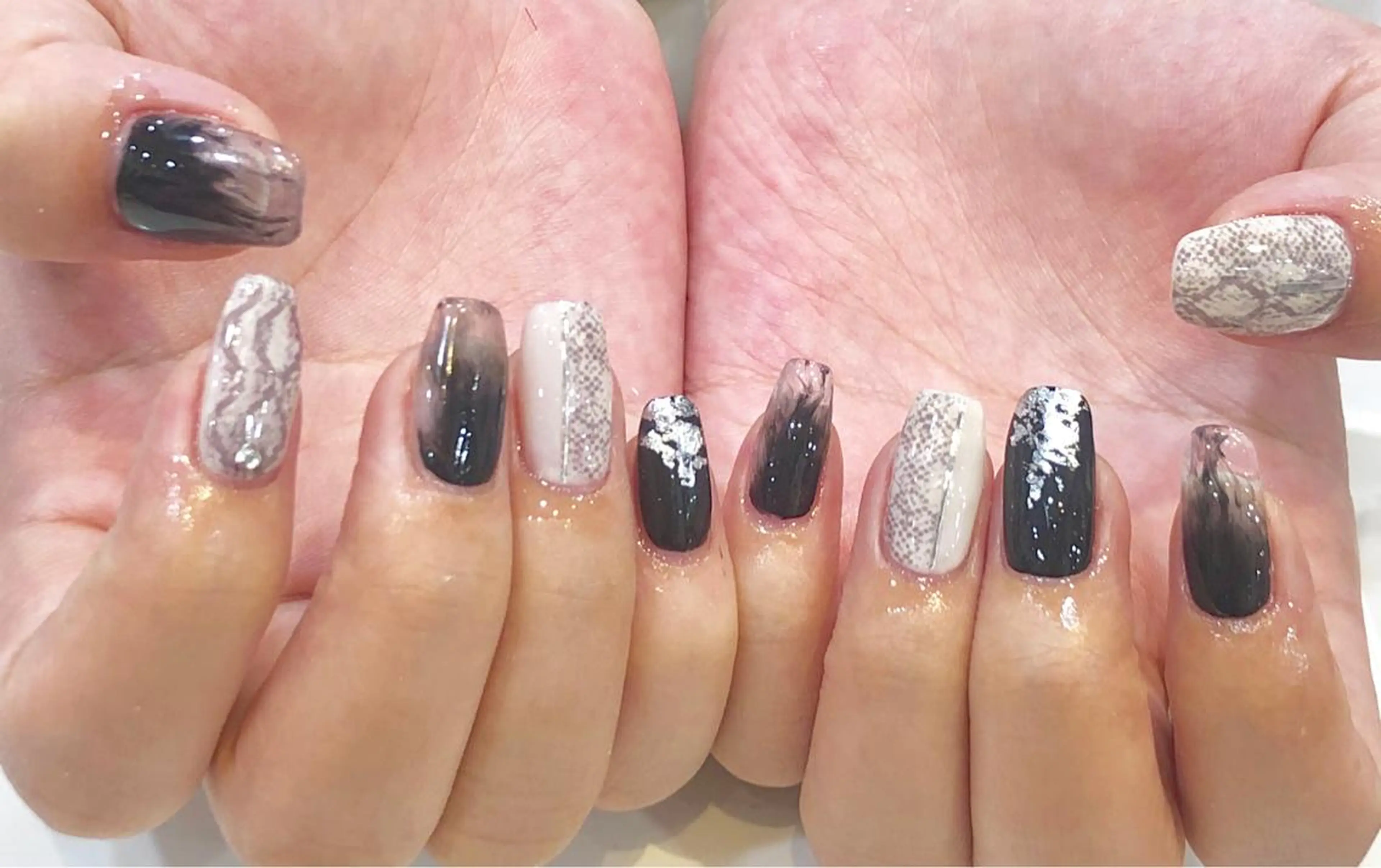 ネイル nuk.所属・坂本 萌のネイルデザイン