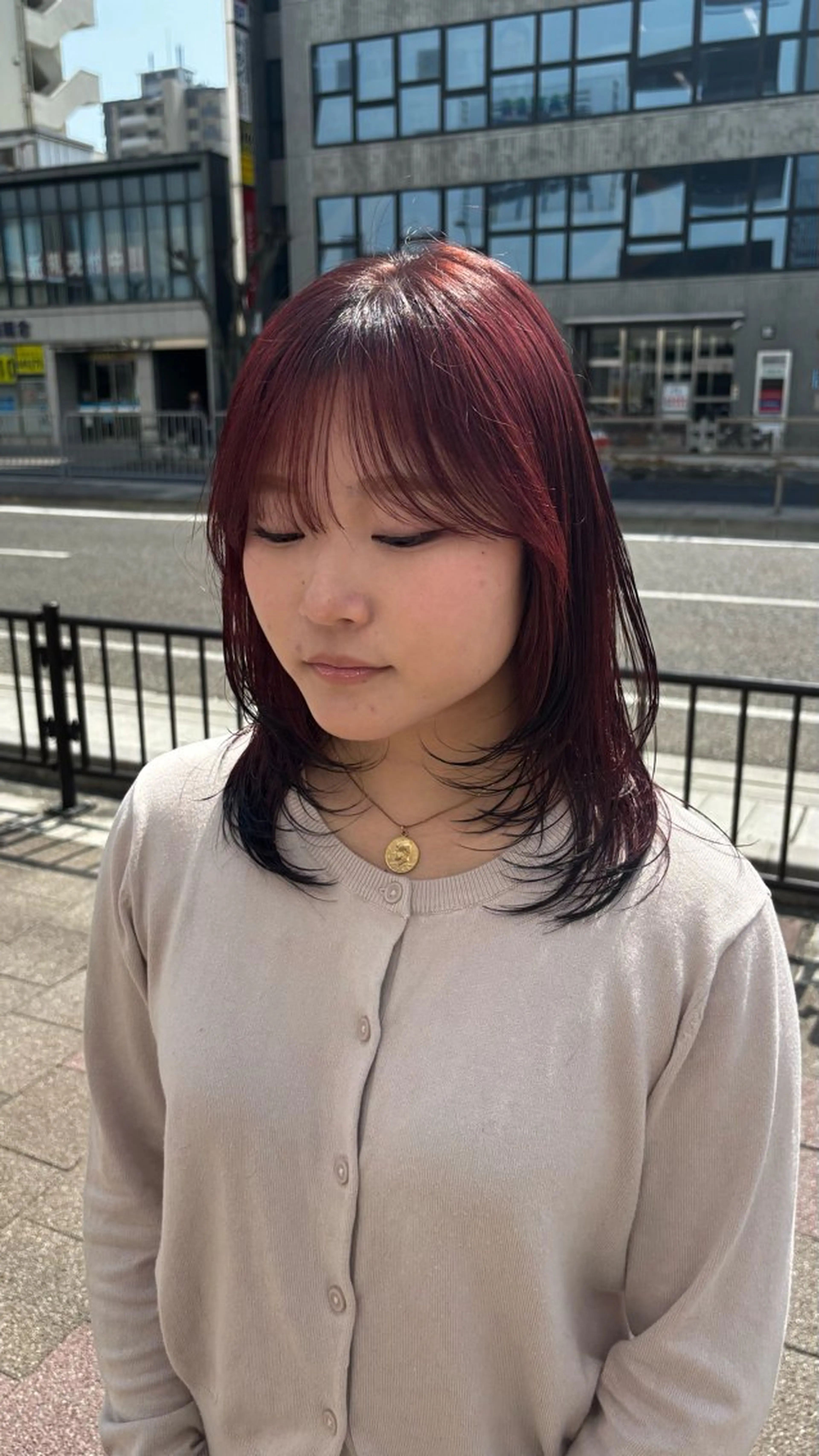 セミロング ﾔﾏｼﾀ ﾘﾘのヘアスタイル