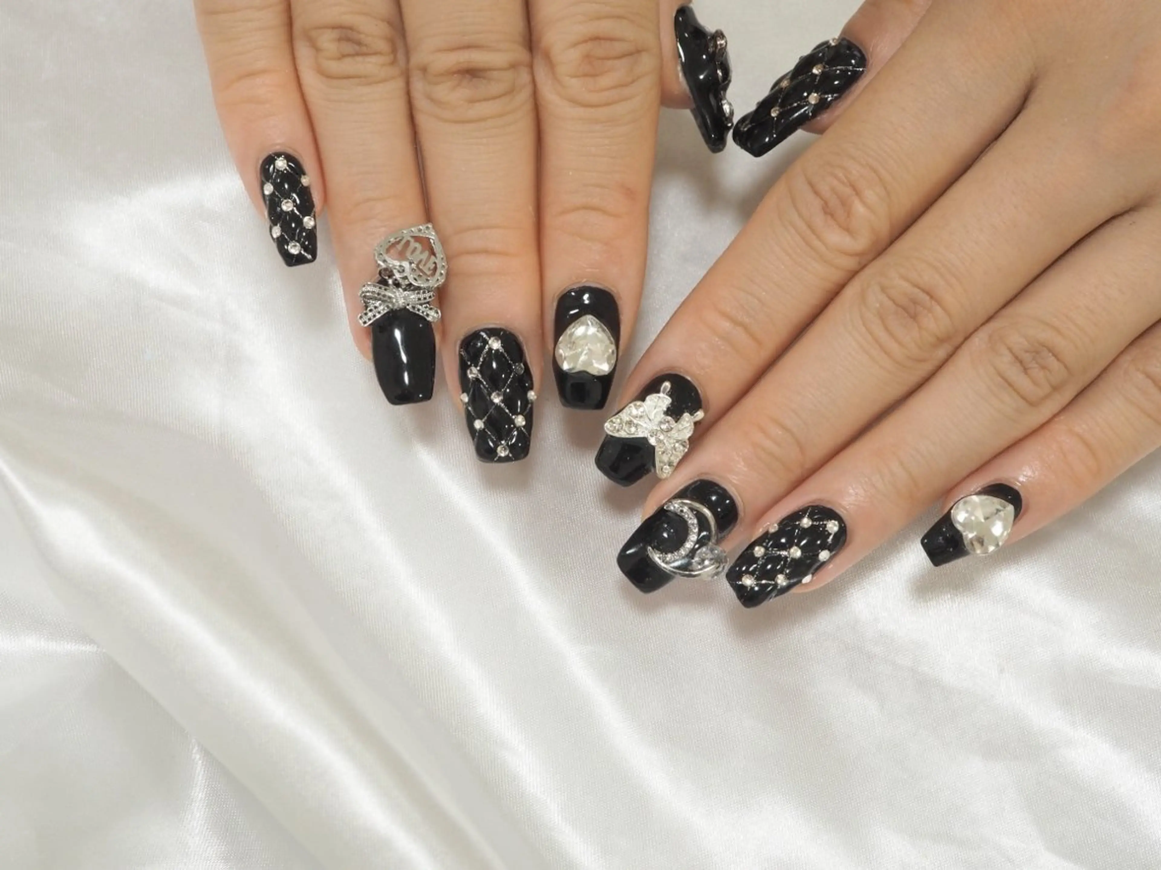 【オフあり○】ジェルエックス長さ出し🕊️お好きなデザイン🌼 4本¥9900・6本¥10670・10本¥11770の写真