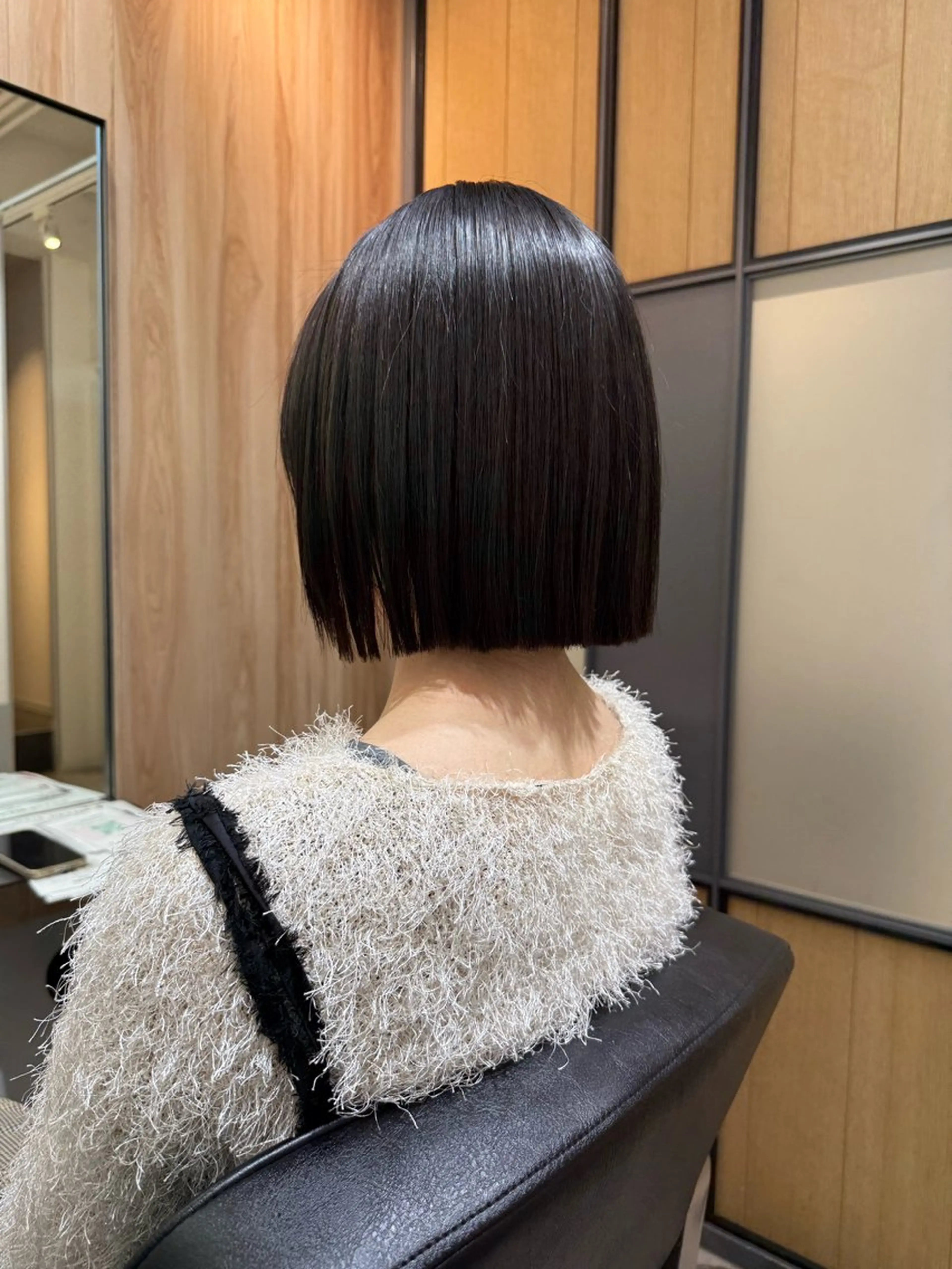 ショート 切りっぱなしボブ ボブ 髪質改善 韓国風ヘア レイヤーカット カット 縮毛矯正 トリートメント 神戸ボブ✂️ ioe三宮/田 伸佳のヘアスタイル