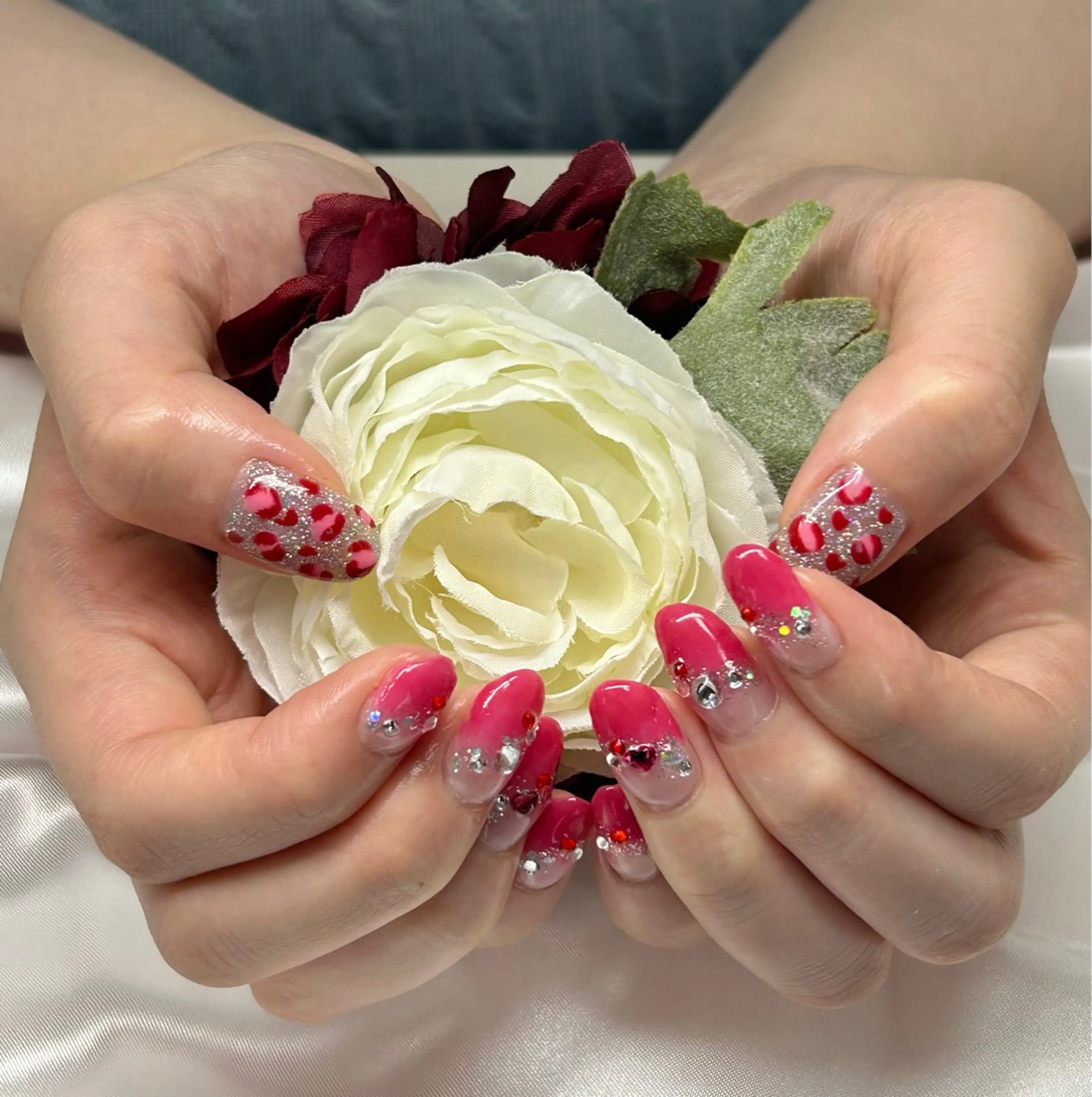 ネイル Y's TONEのネイルデザイン