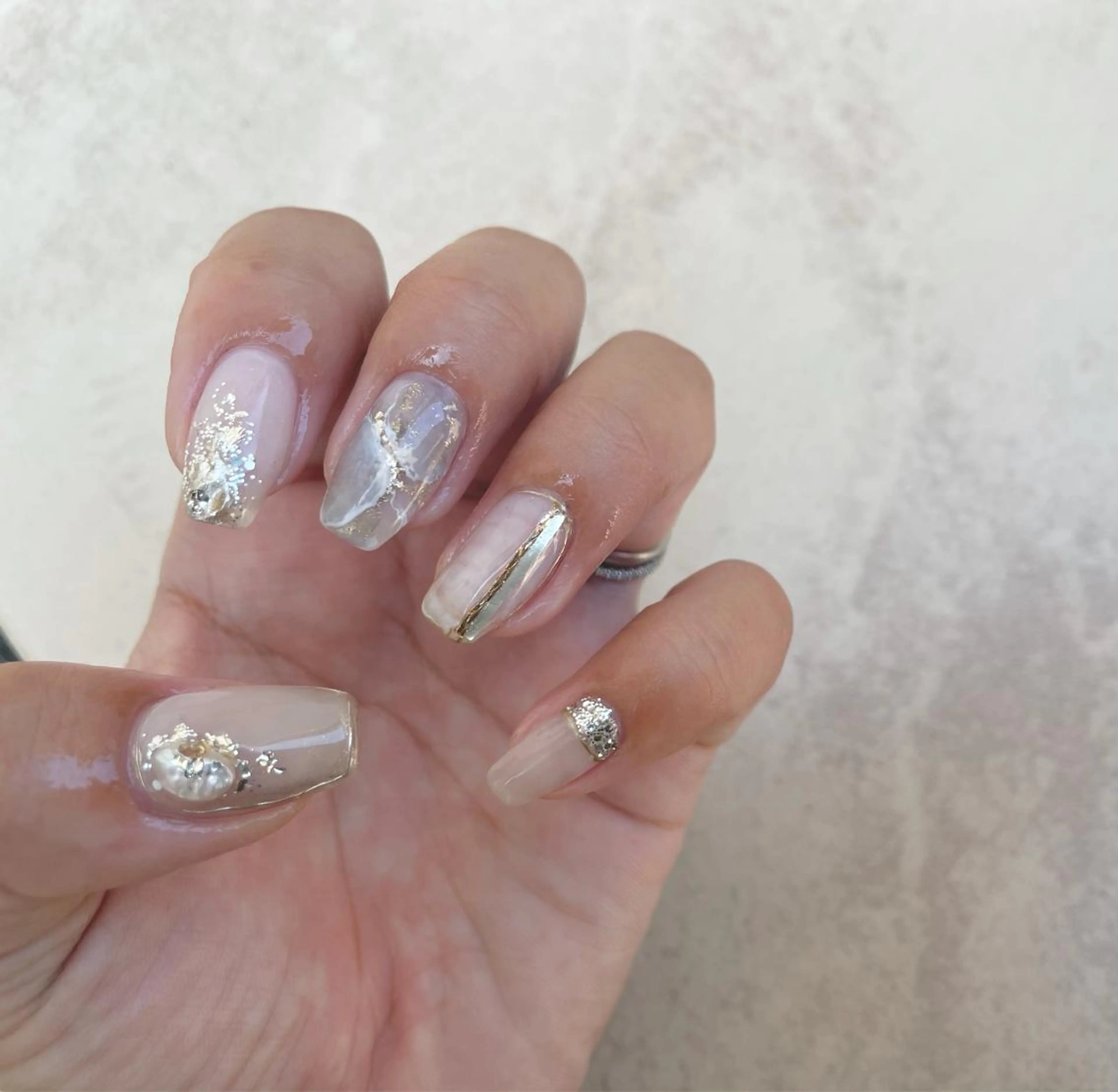 ネイル May.by Charme  Hのネイルデザイン