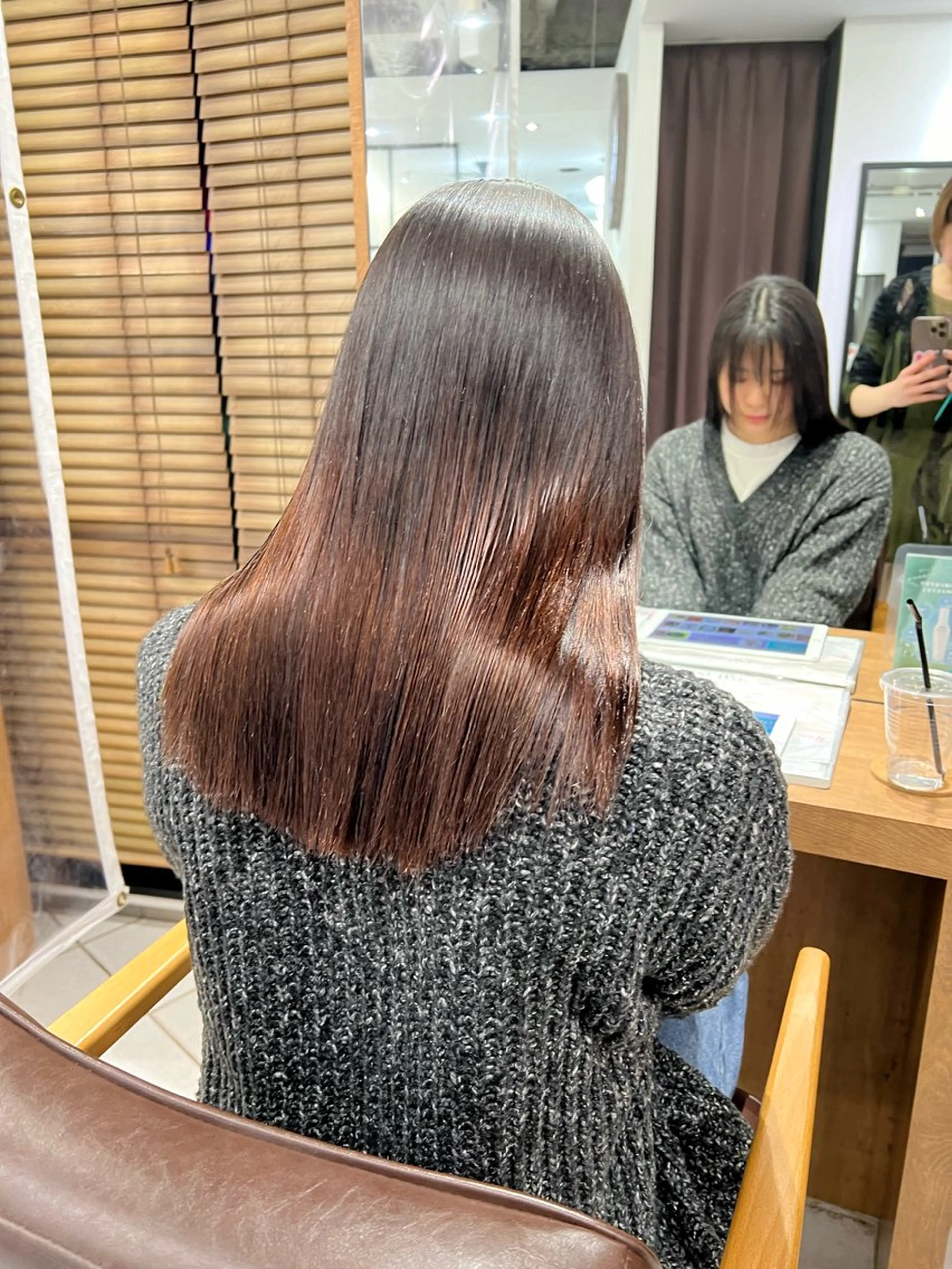 ロング カラー パーマ 顔周りカット Naru┆川西能勢口 ┆髪質改善のヘアスタイル