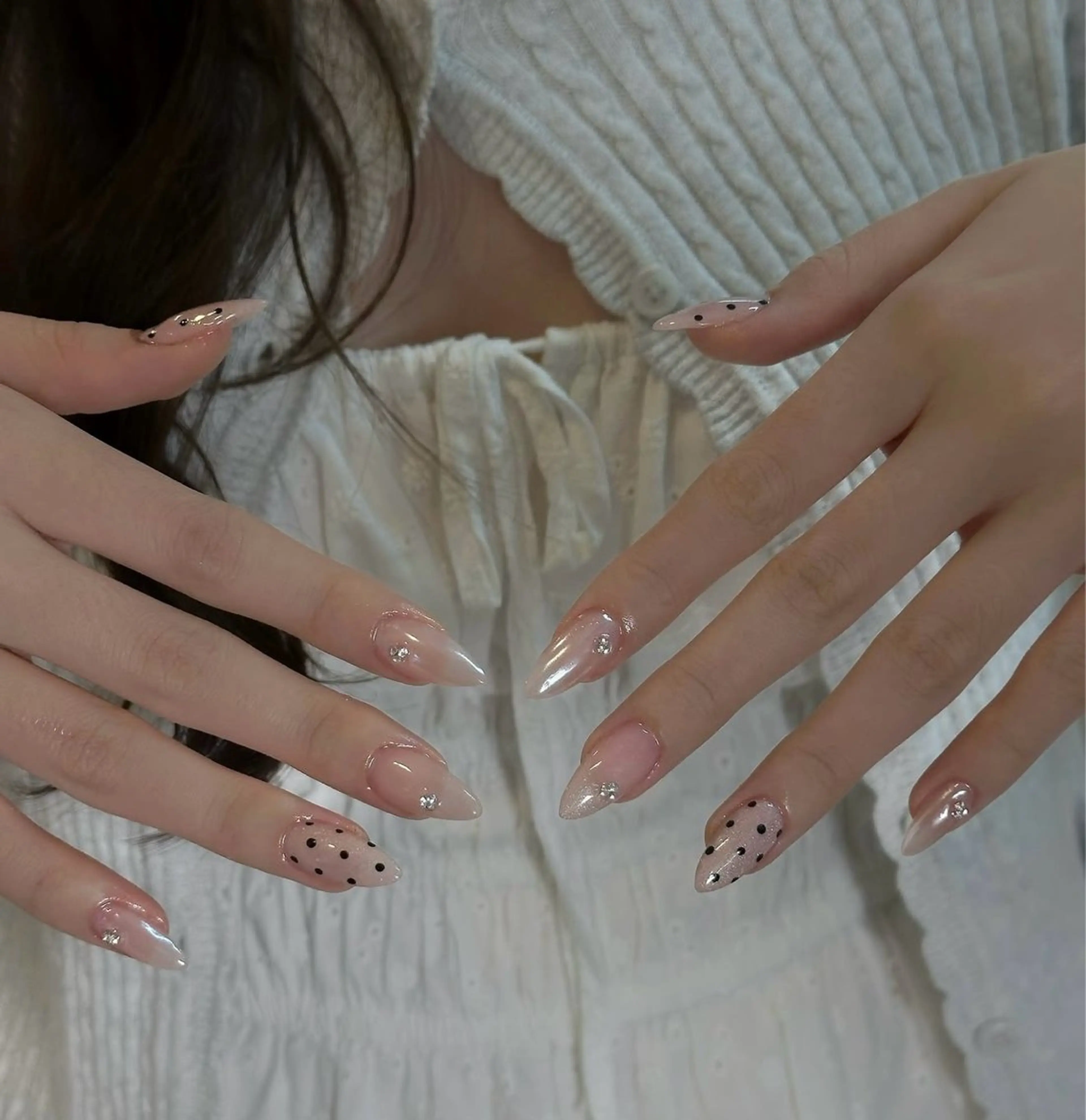 ネイル ハンドネイル BERA NAILSのネイルデザイン