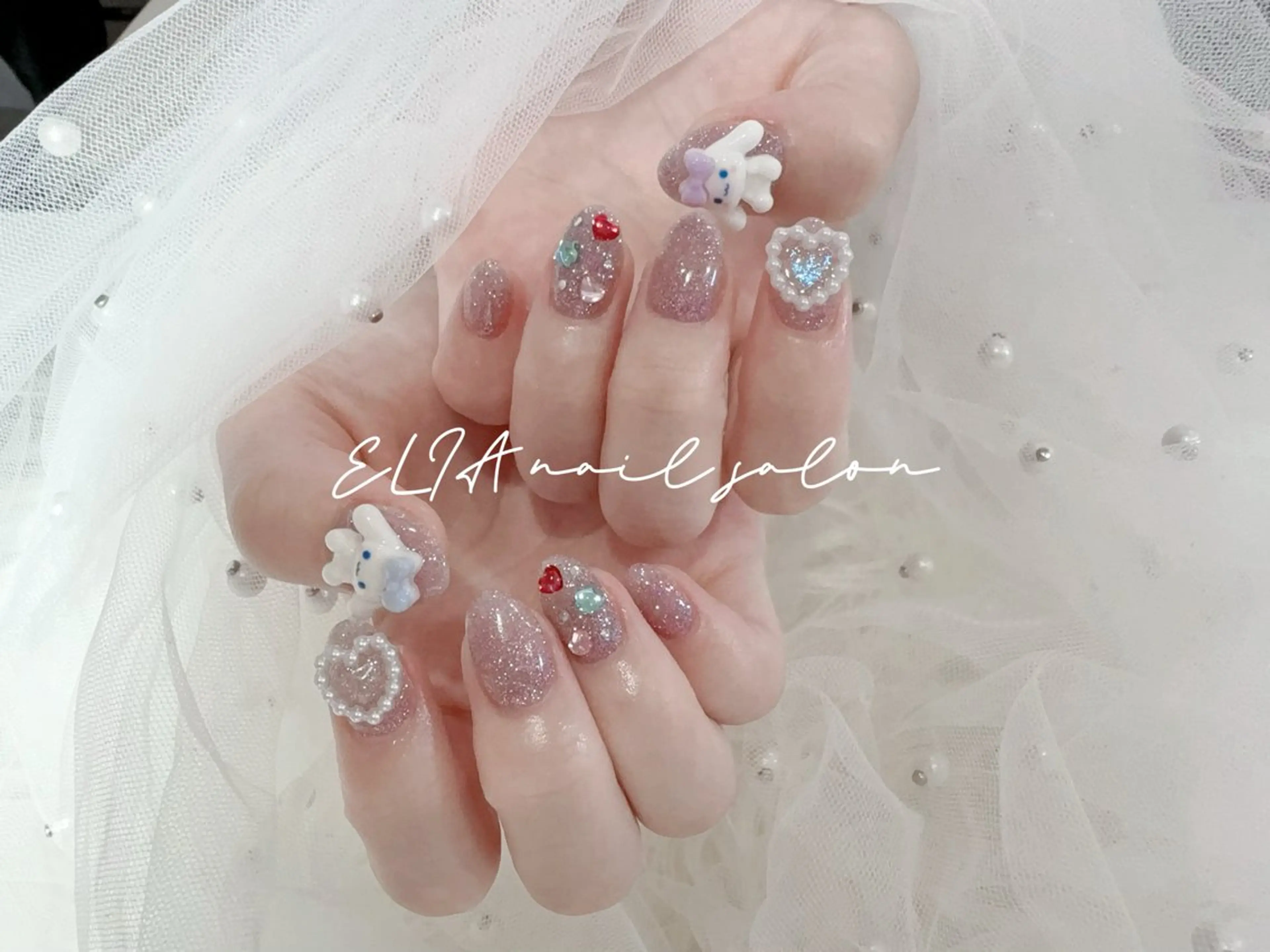 ネイル チークネイル 長さ出し グラデーション ラメ(グリッター) ラメグラデーション cici nailのネイルデザイン