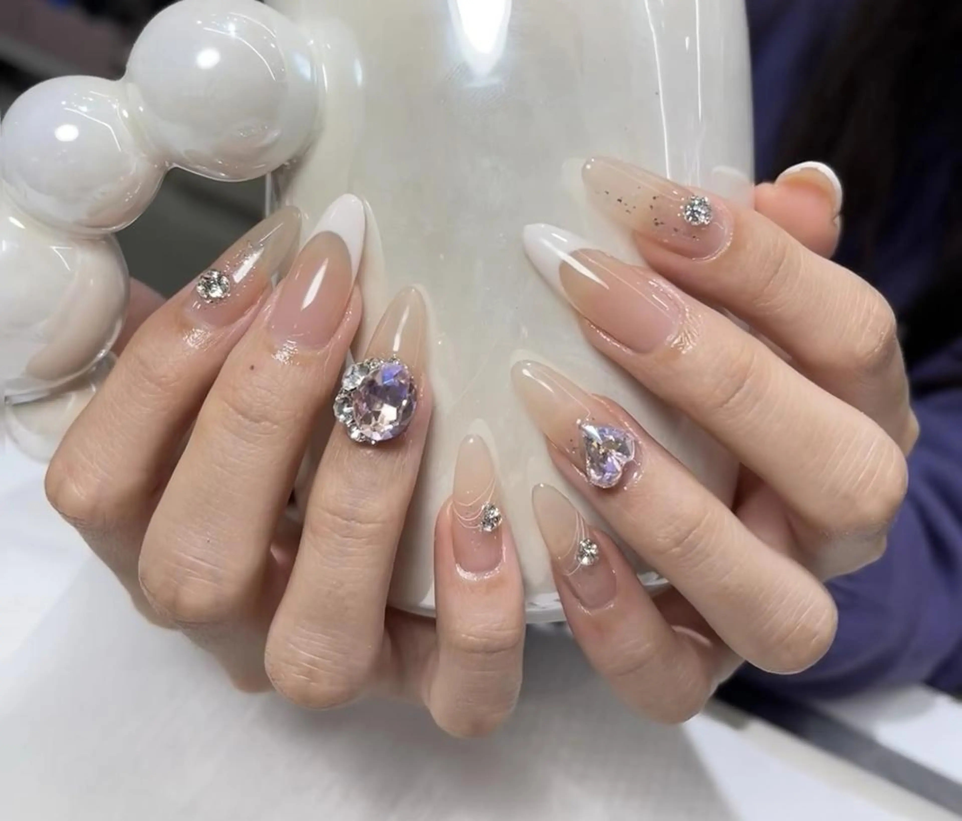 ネイル AB マツエクネイルサロンのネイルデザイン