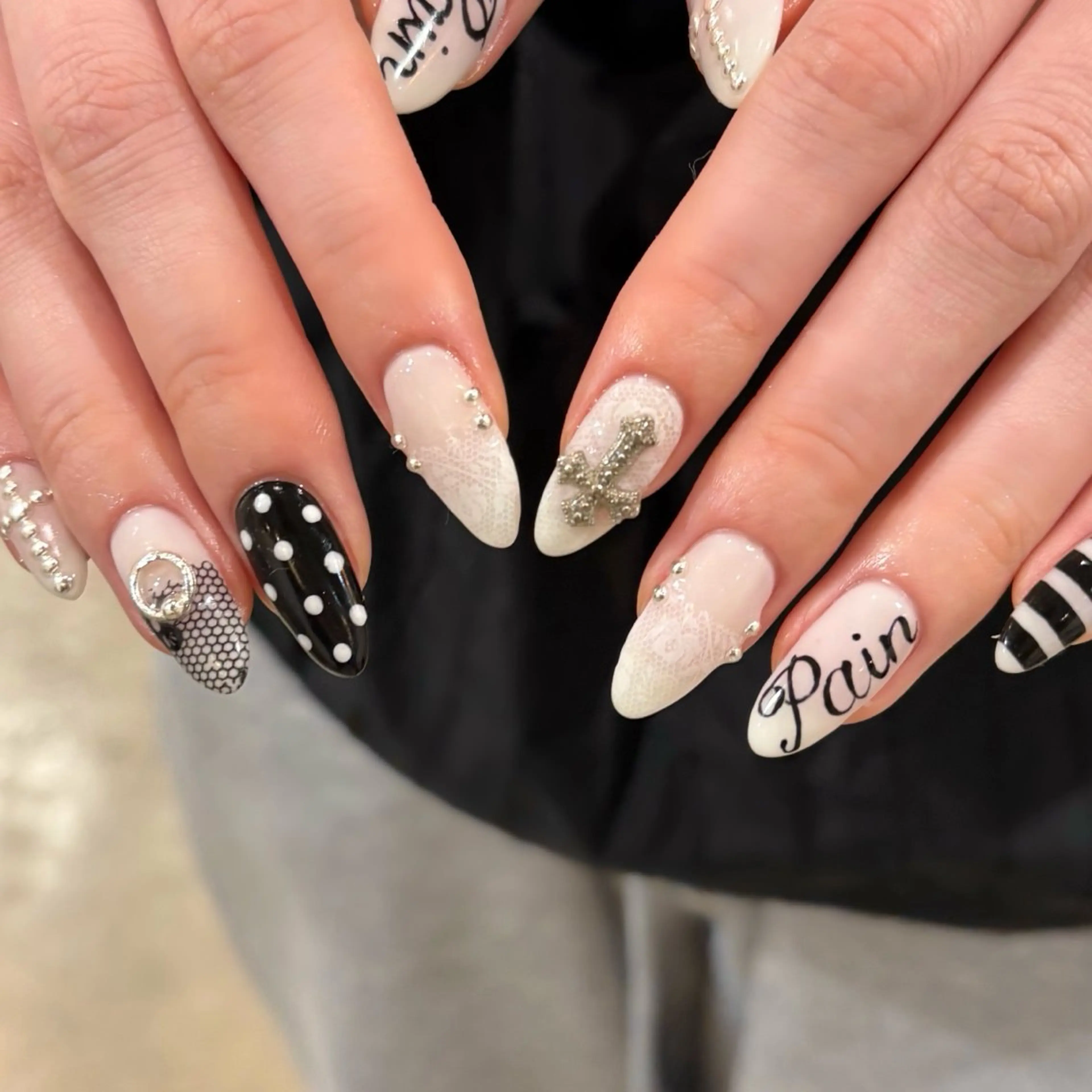 ネイル Lusso🍃 Ayaneのネイルデザイン