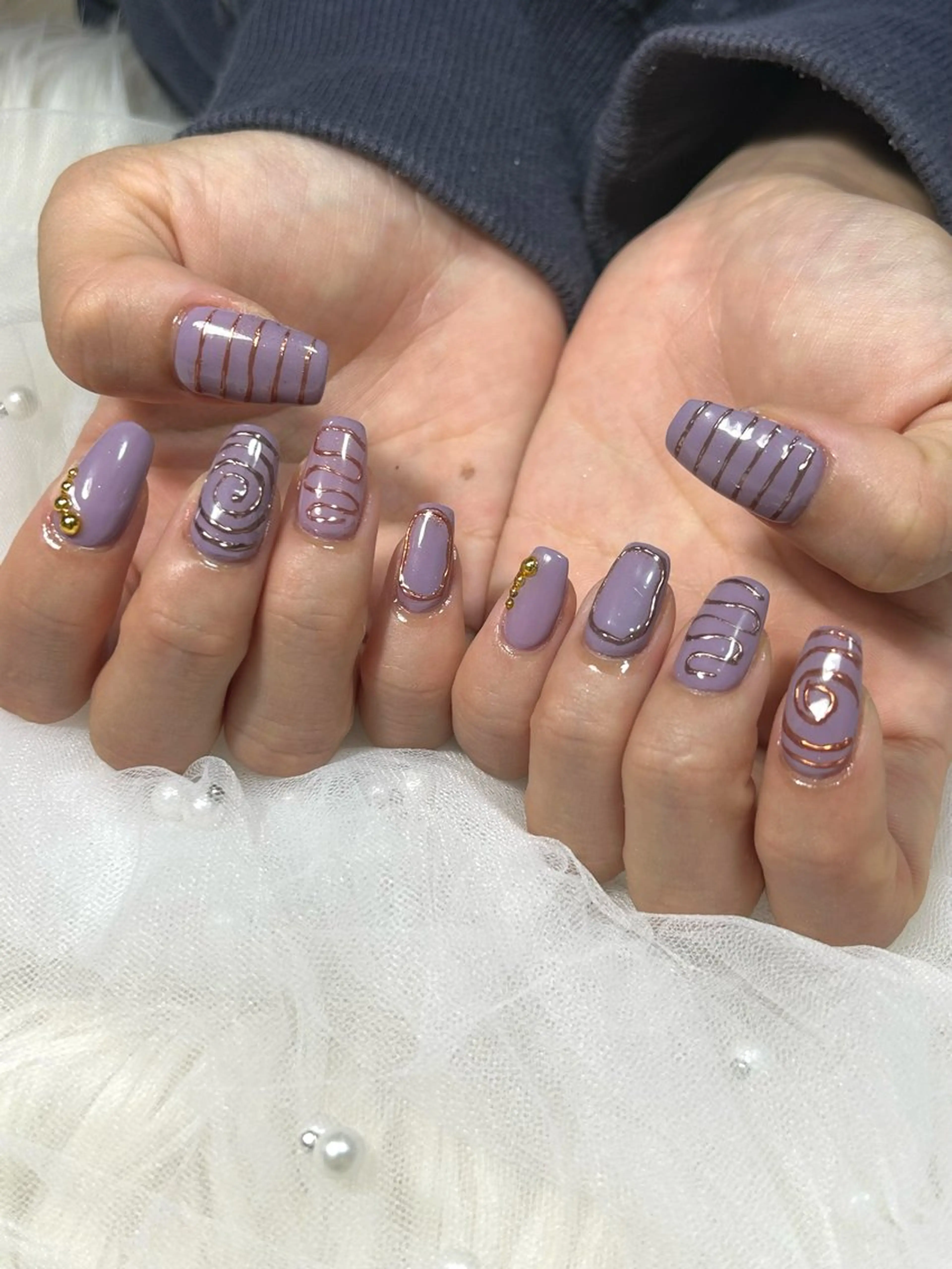 ネイル Allybell🫧 Ayakaのネイルデザイン