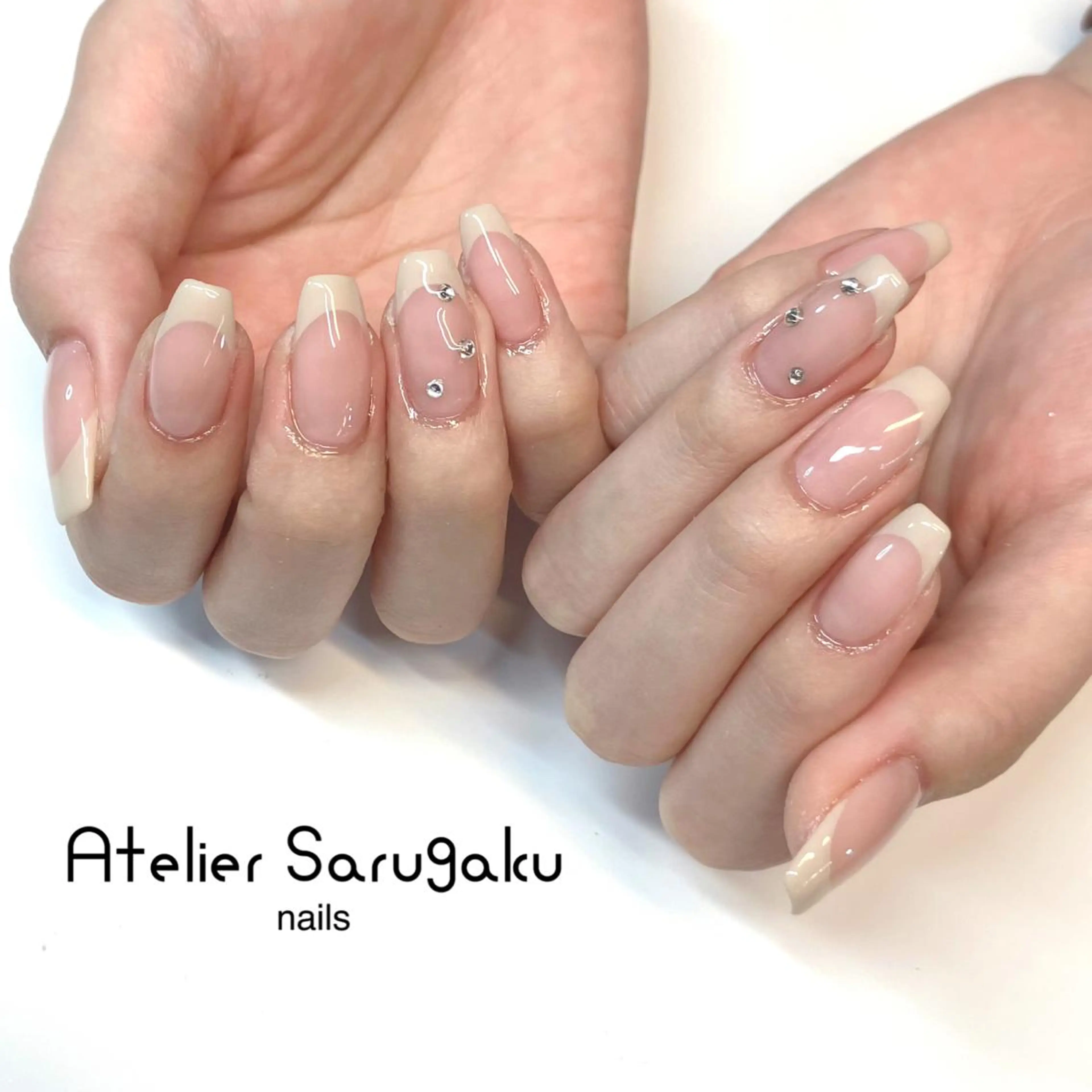 セミロング sususu. shiomiのネイルデザイン