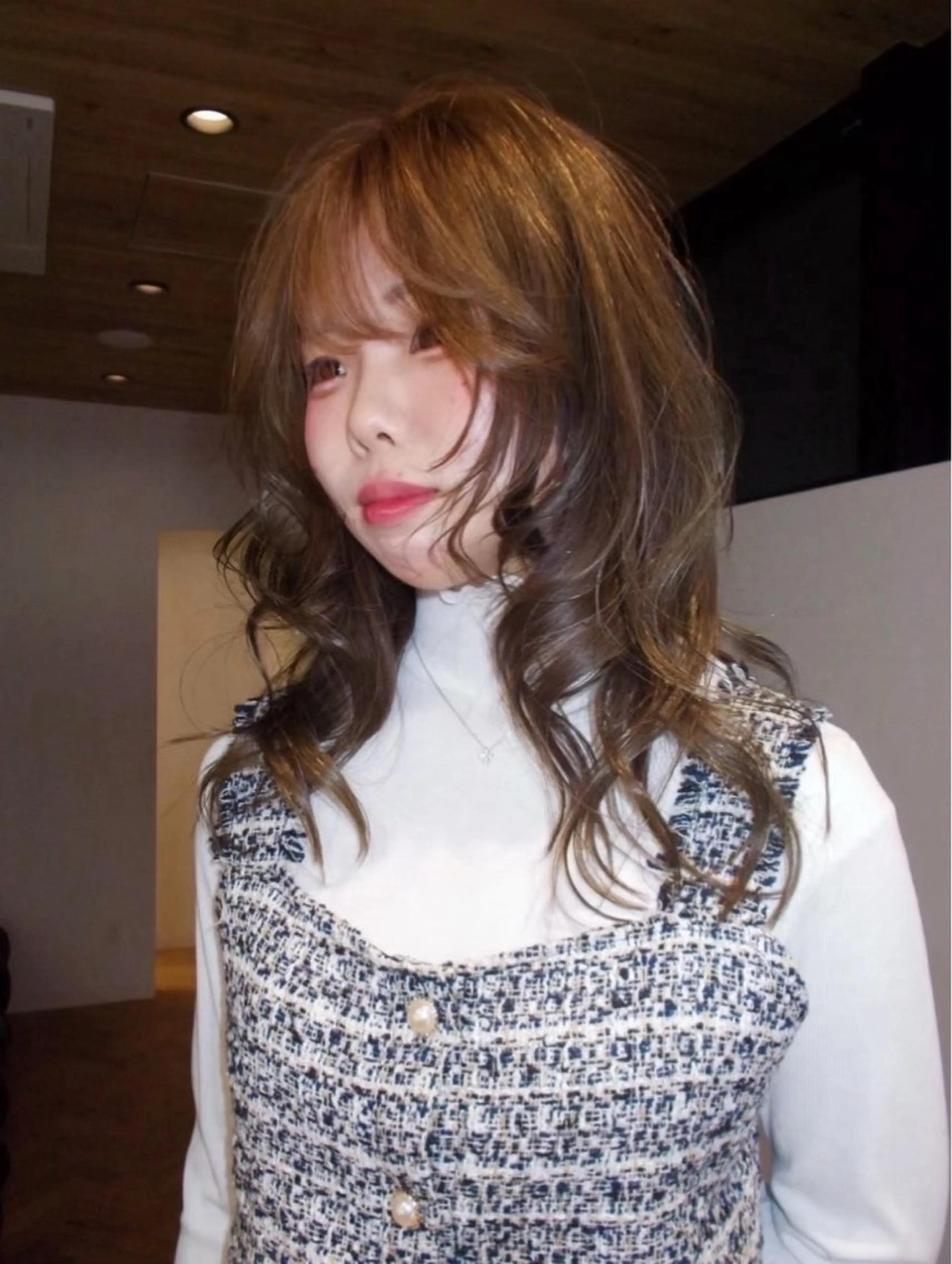 セミロング モモカ Dean/カラーのヘアスタイル