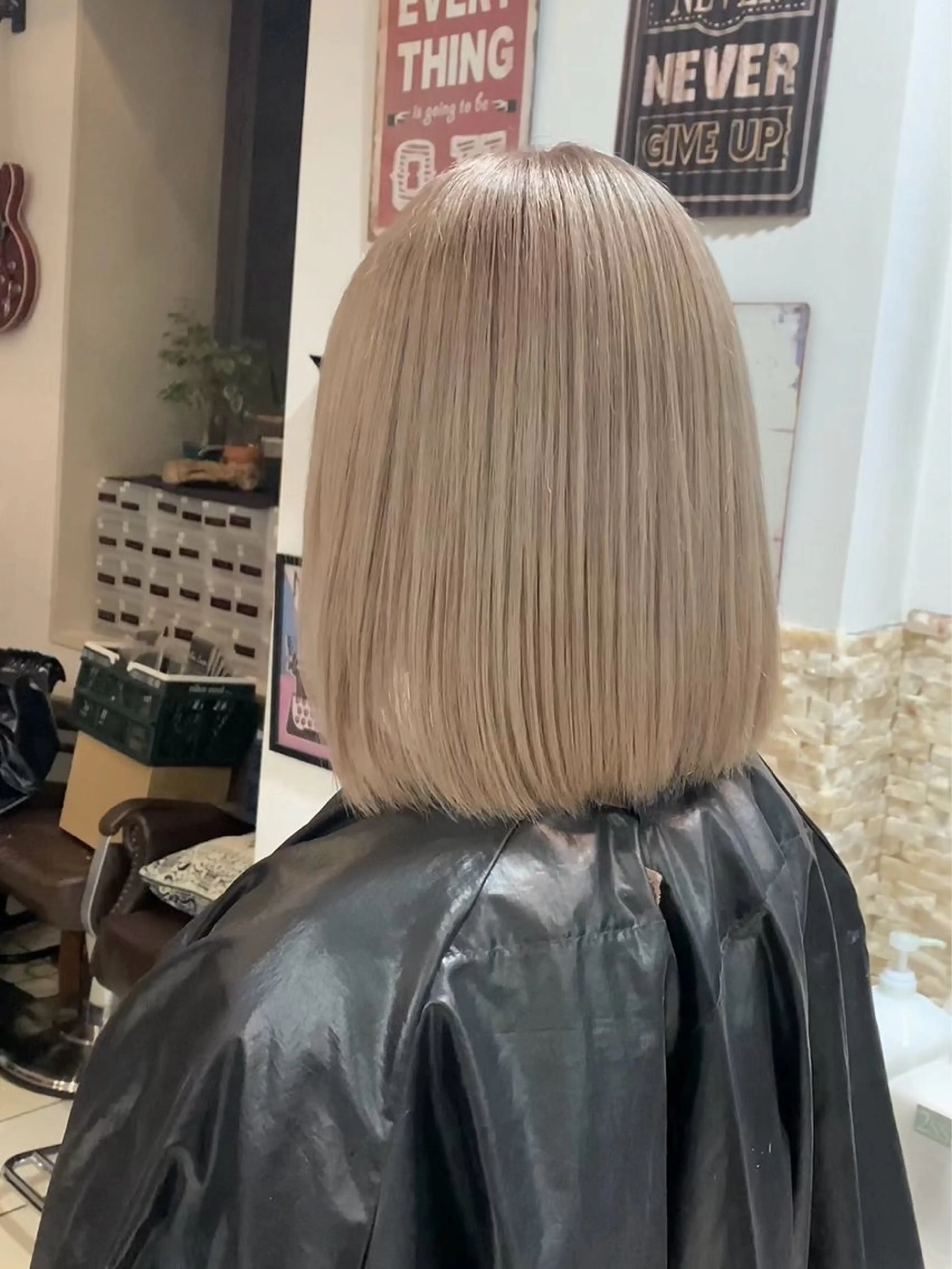 ミディアム カラー ヘアカラー トリートメント 艶髪カラー✨似合わせ No.1🥇渡辺康貴のヘアスタイル