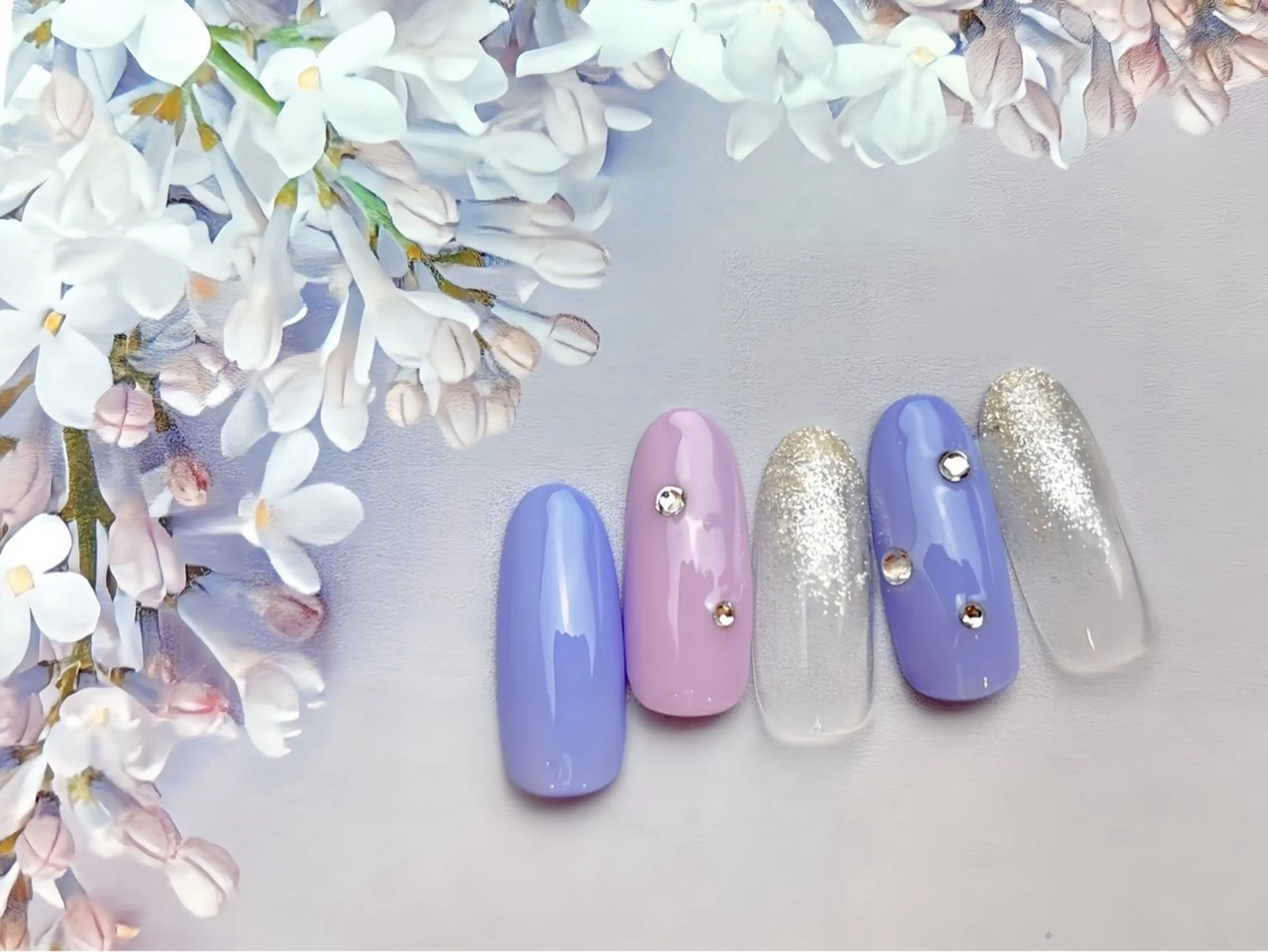 オフ、ケア、ワンカラーorグラデーションの写真