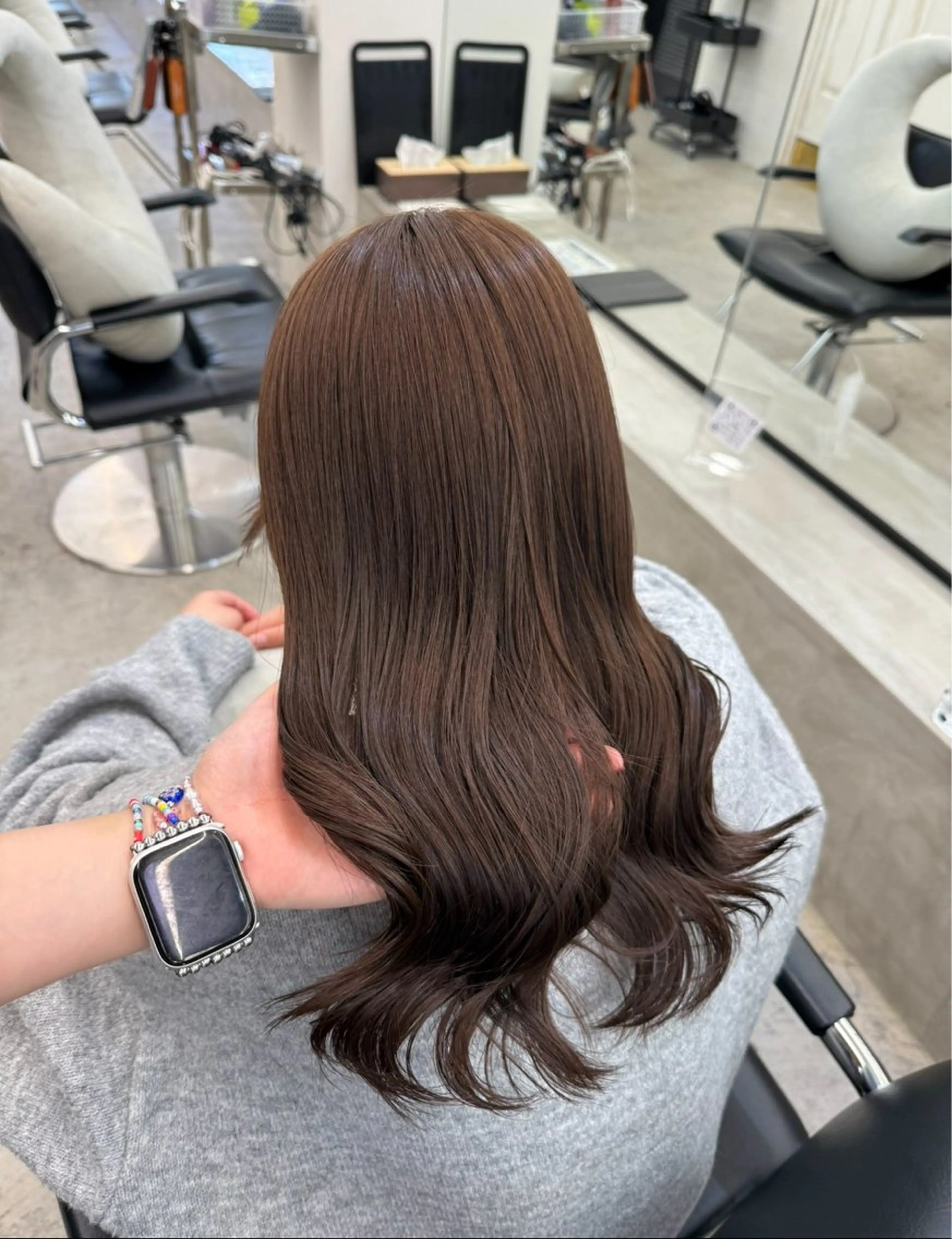 セミロング ヘアカラー 🎀うる艶モテ髪🎀 透明感/ユナのヘアスタイル