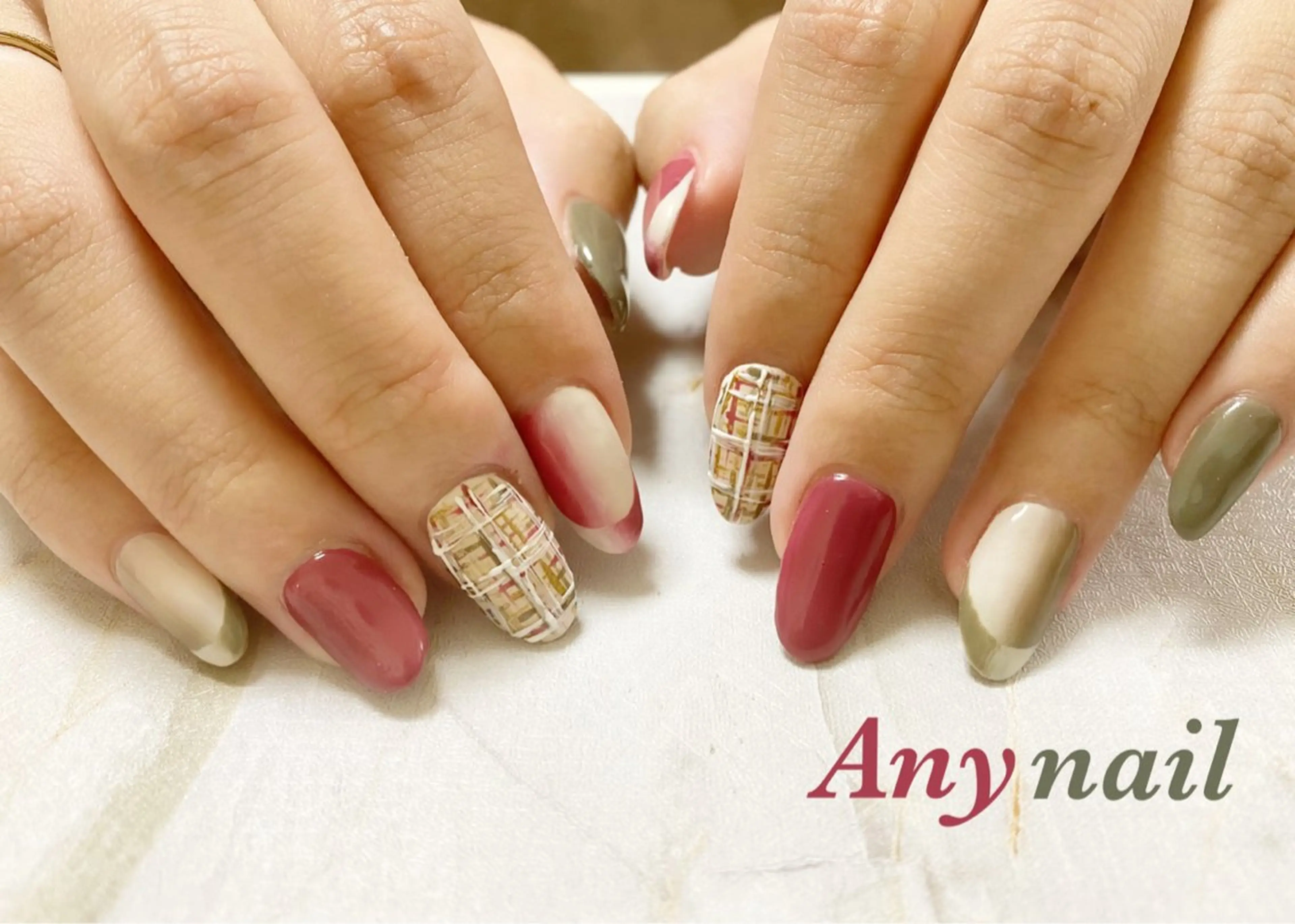 ネイル ブルー フレンチネイル オンブレフレンチ ツイードネイル 冬ネイル ハンドネイル 岩澤 恵子のネイルデザイン