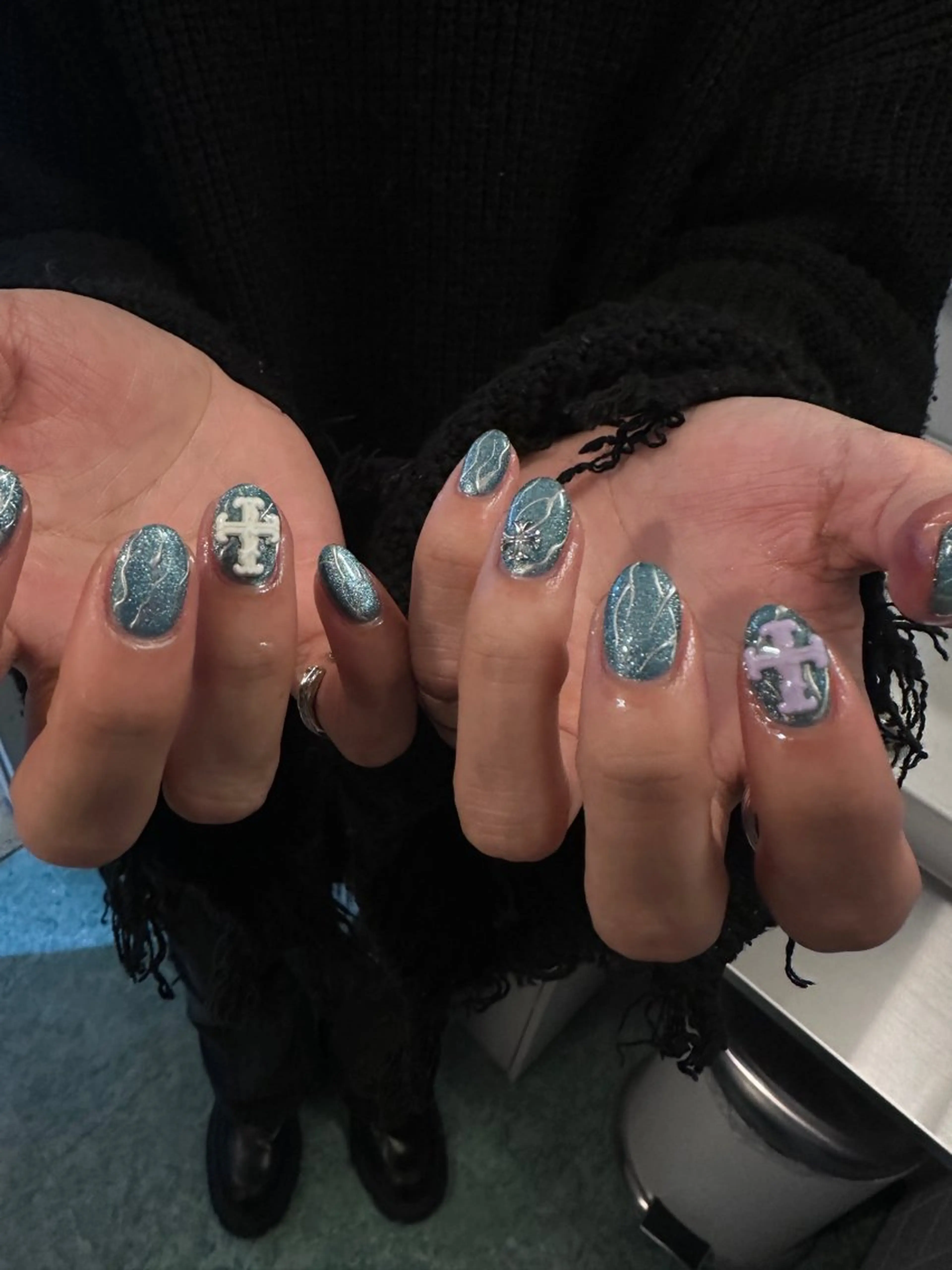 メンズ ネイル ♱˖⁺ 𝒎𝒐𝒑𝒊 ⁺のネイルデザイン