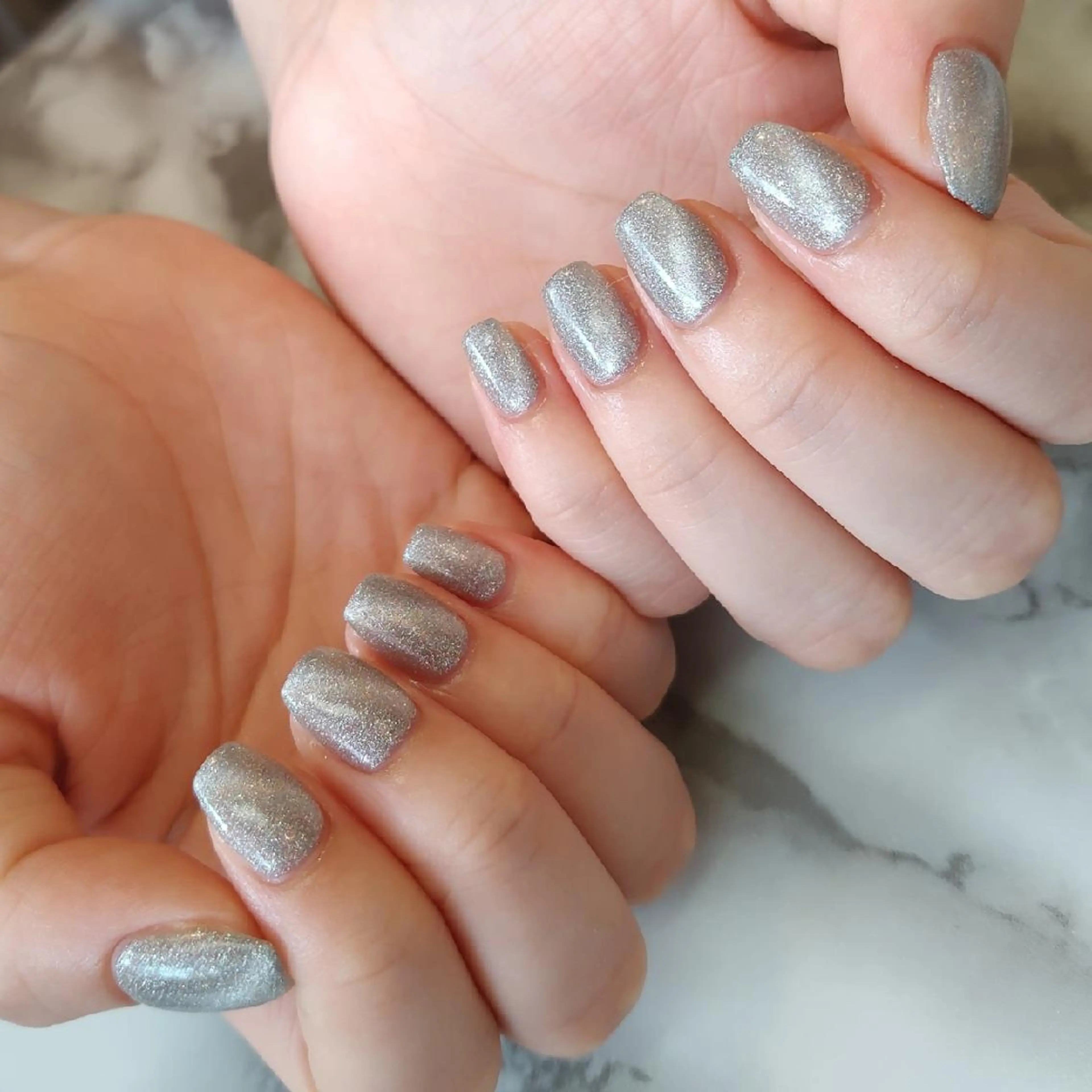 ネイル マグネットネイル ジェヌインネイル 河内のネイルデザイン