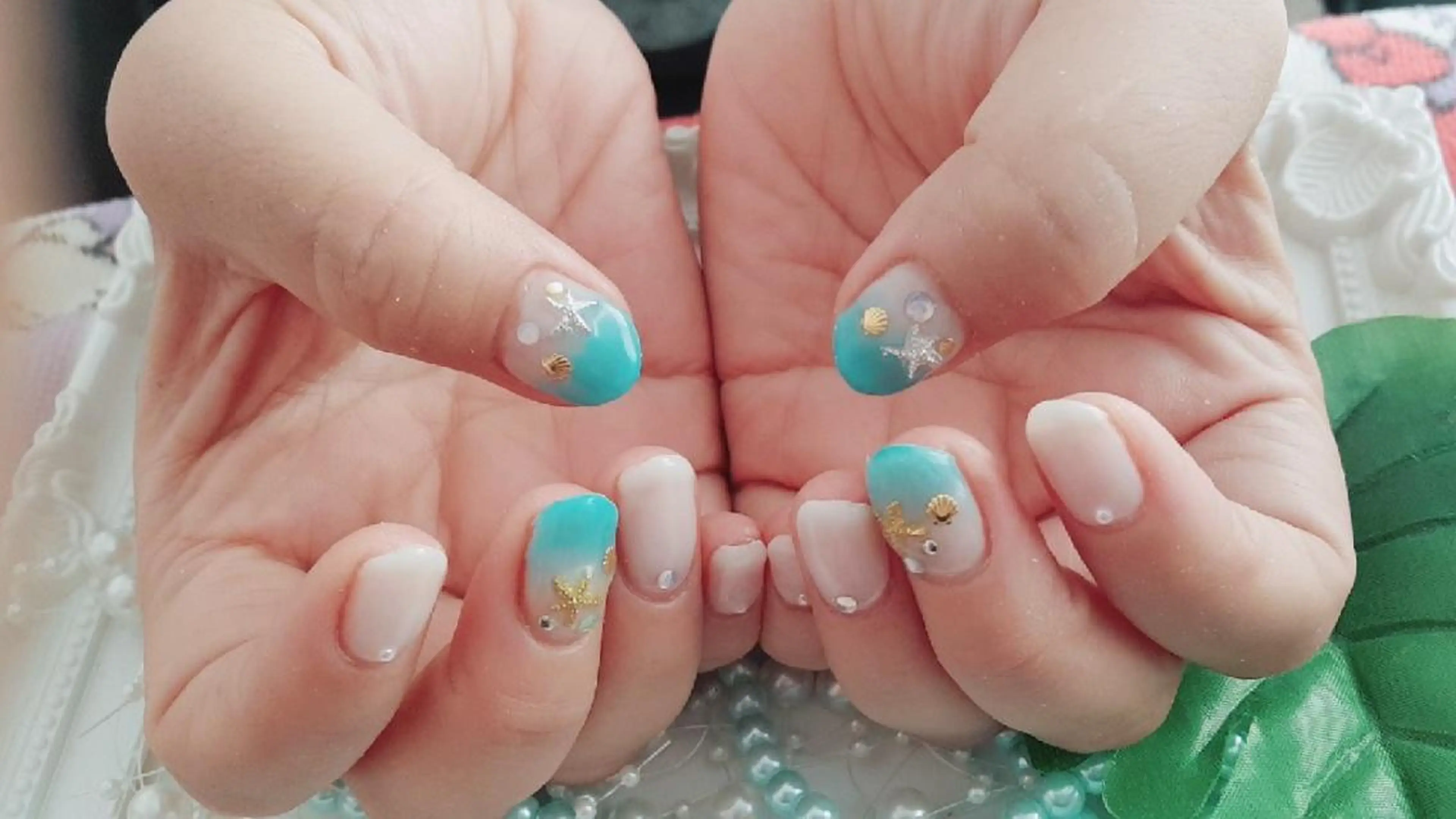 キャンペーンアート二本ネイル　オフ無の写真