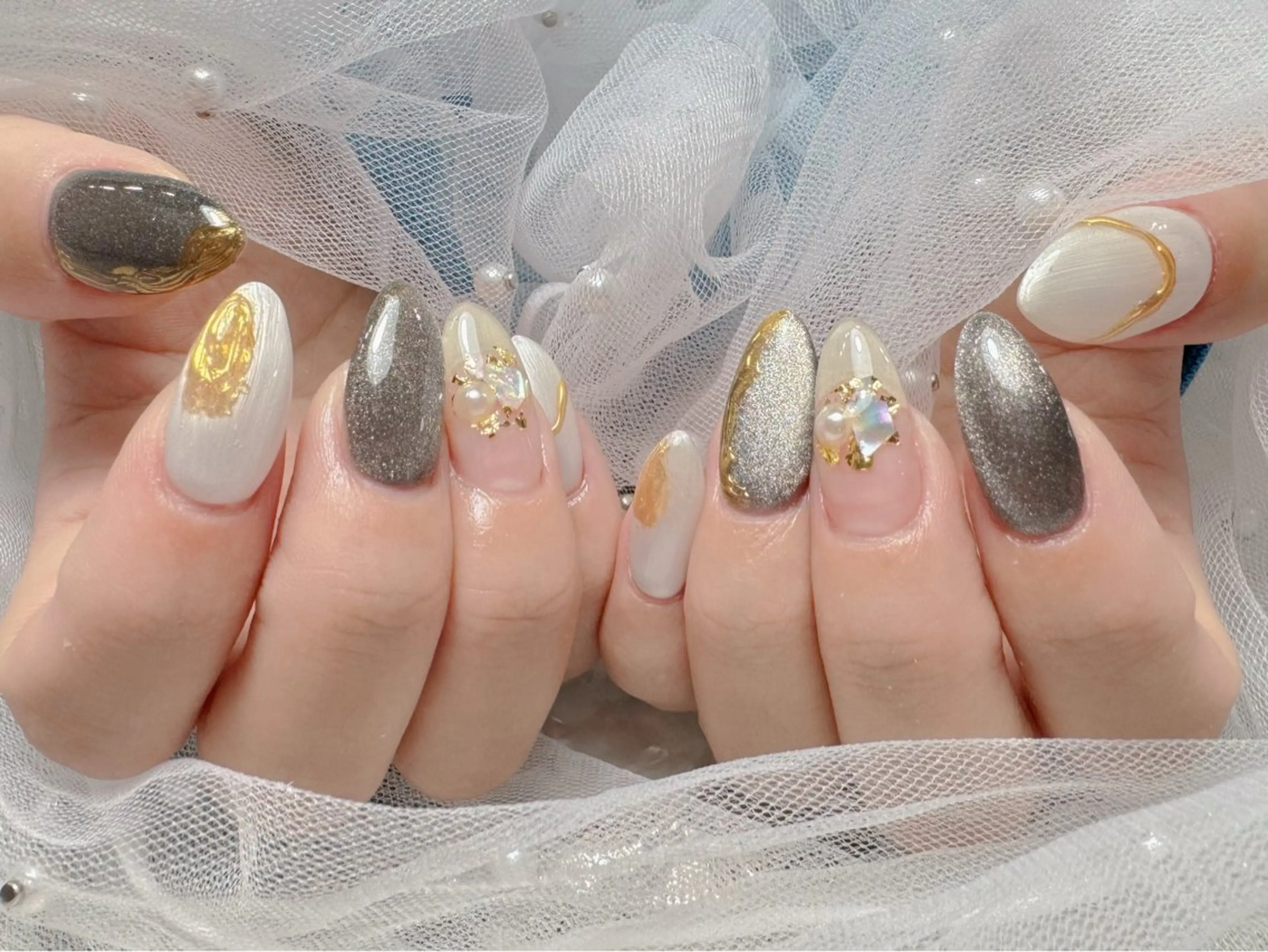 ネイル ハンドネイル マジックミラー所属・マジック ミラーのネイルデザイン