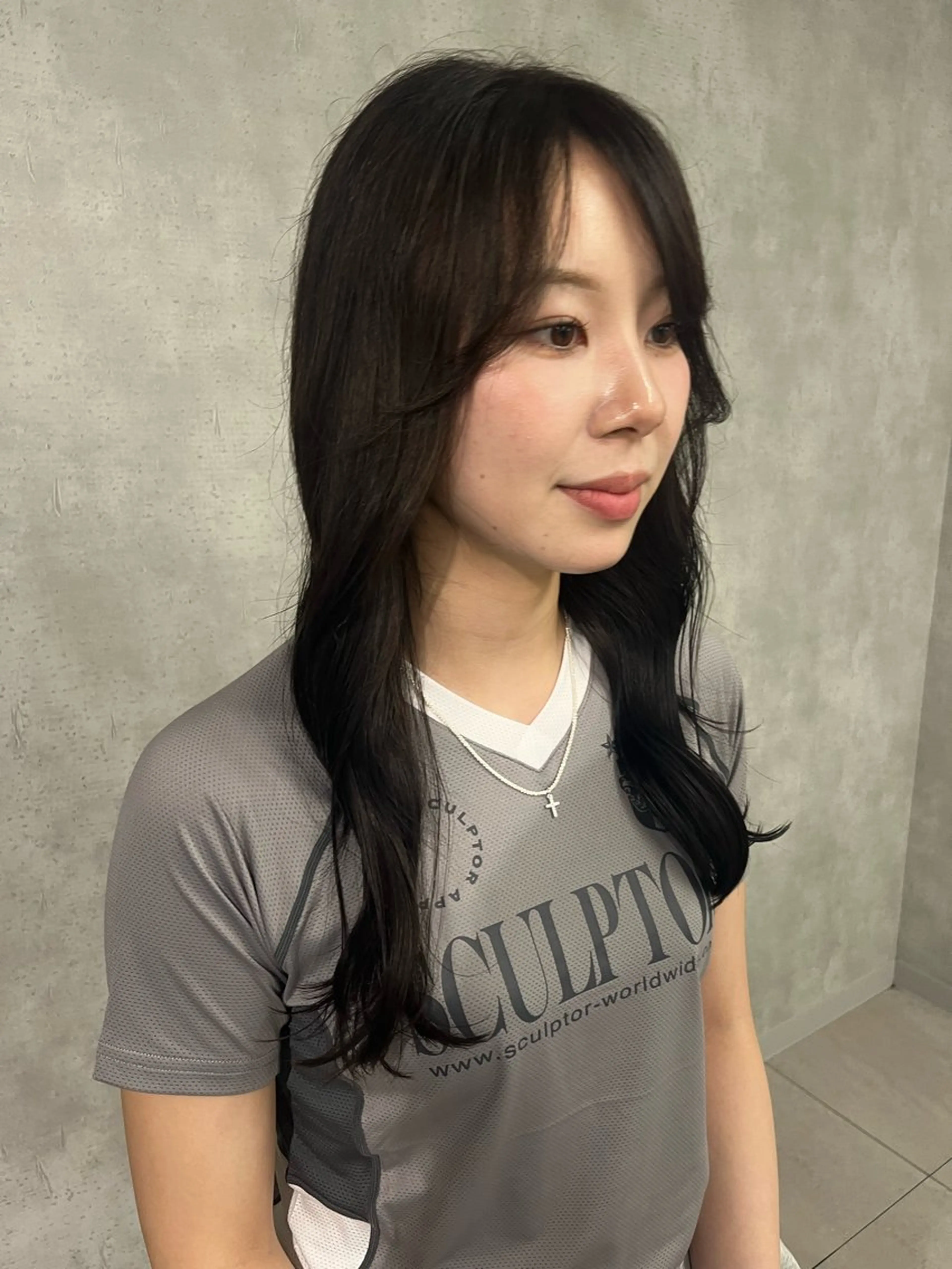 ロング カラー ブラウンカラー ショコラブラウン anon Loemのヘアスタイル